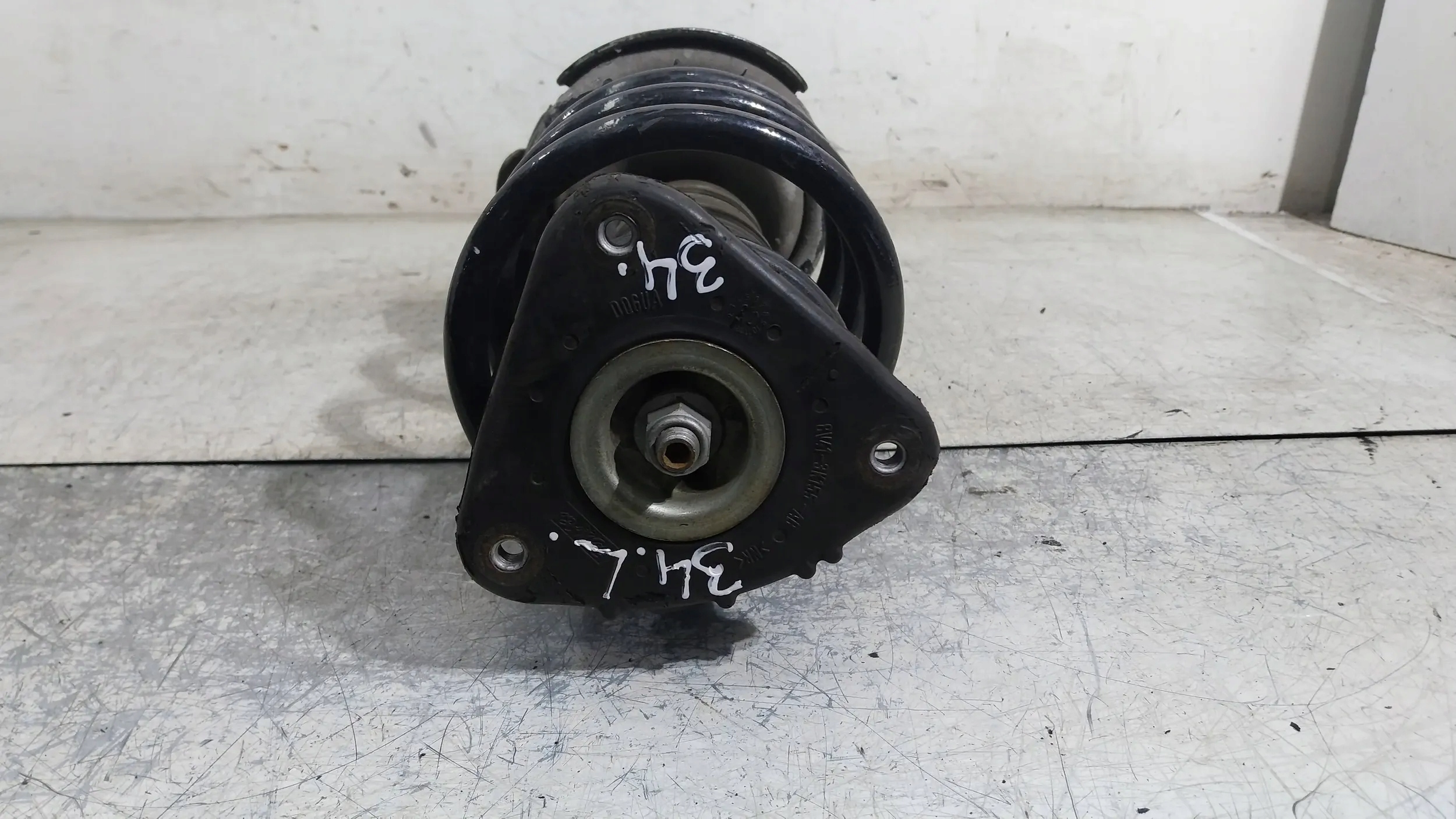 shock absorber front left 8V41-18K001-EA Ford Kuga MK1 2.0TDCI