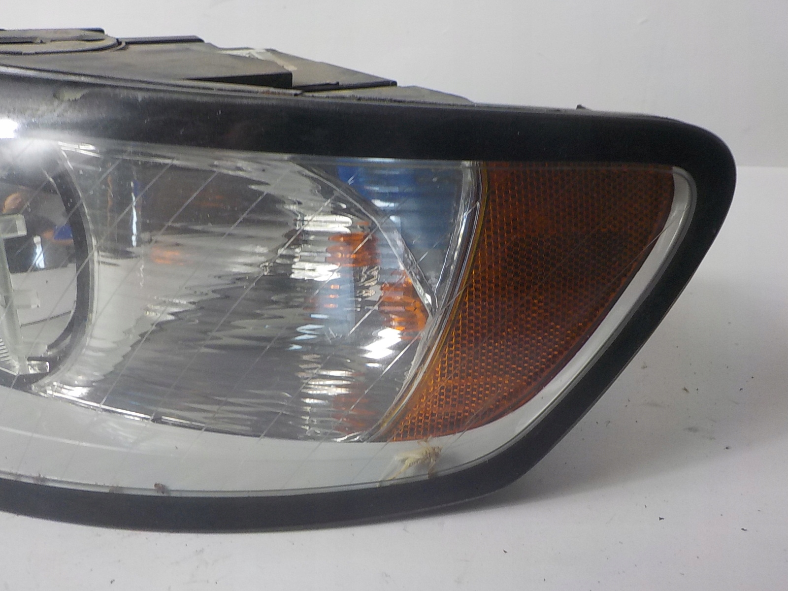 VOLVO V50 LIFT light left front front UK