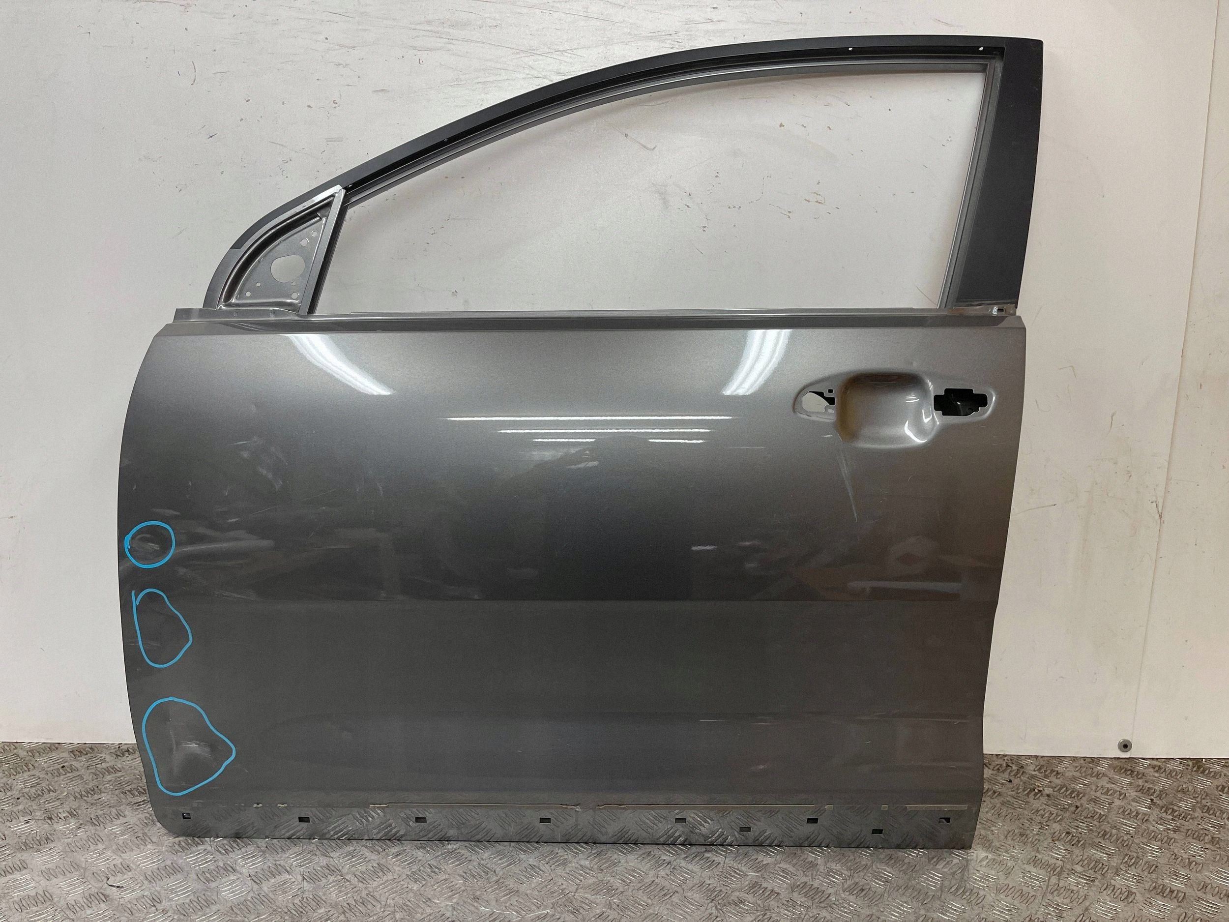 door front front left KIA Stonic 17- YB CUV