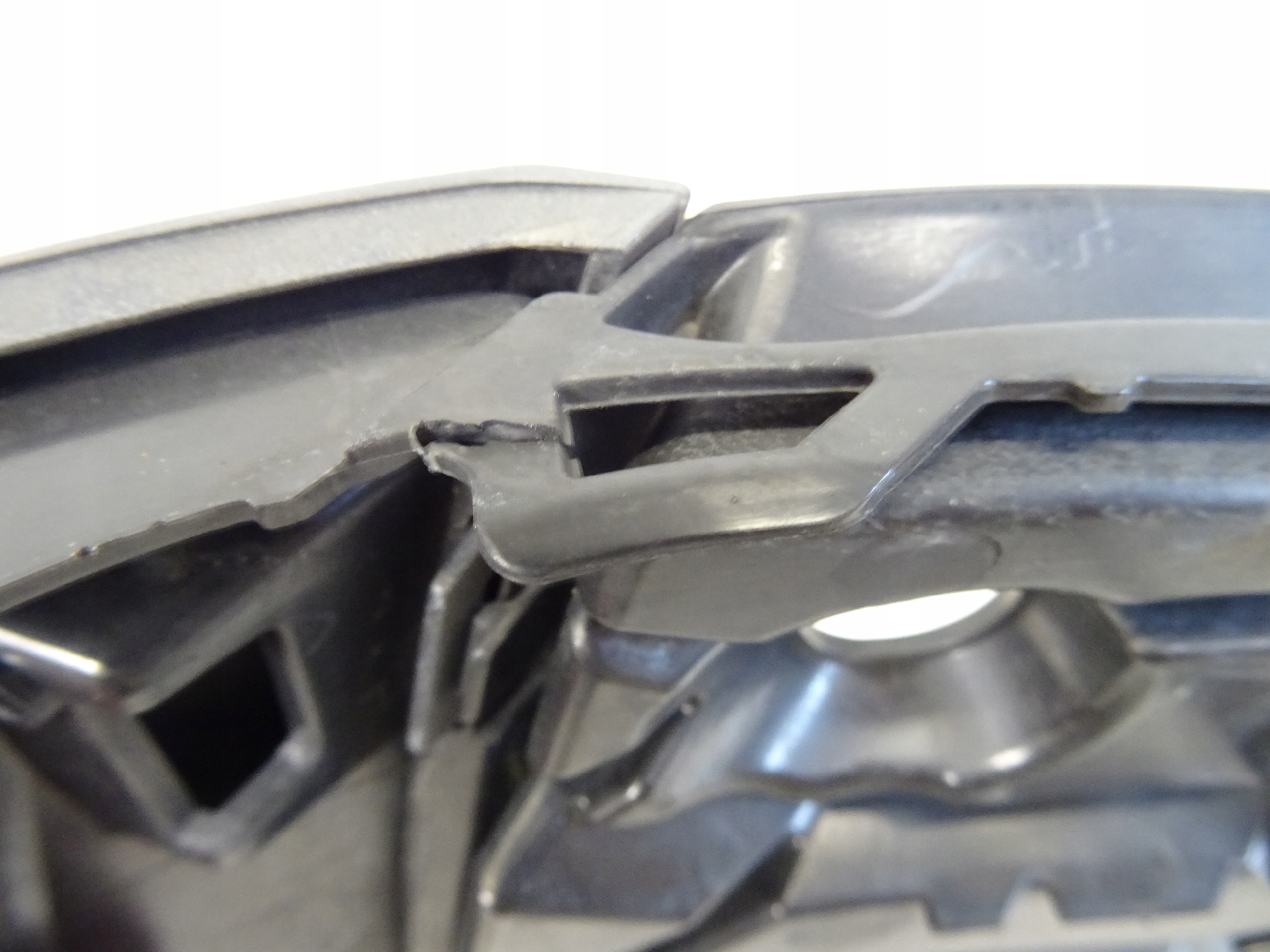 grid of a bumper front front left AUDI A3 S-LINE 8Y 8Y0807681B