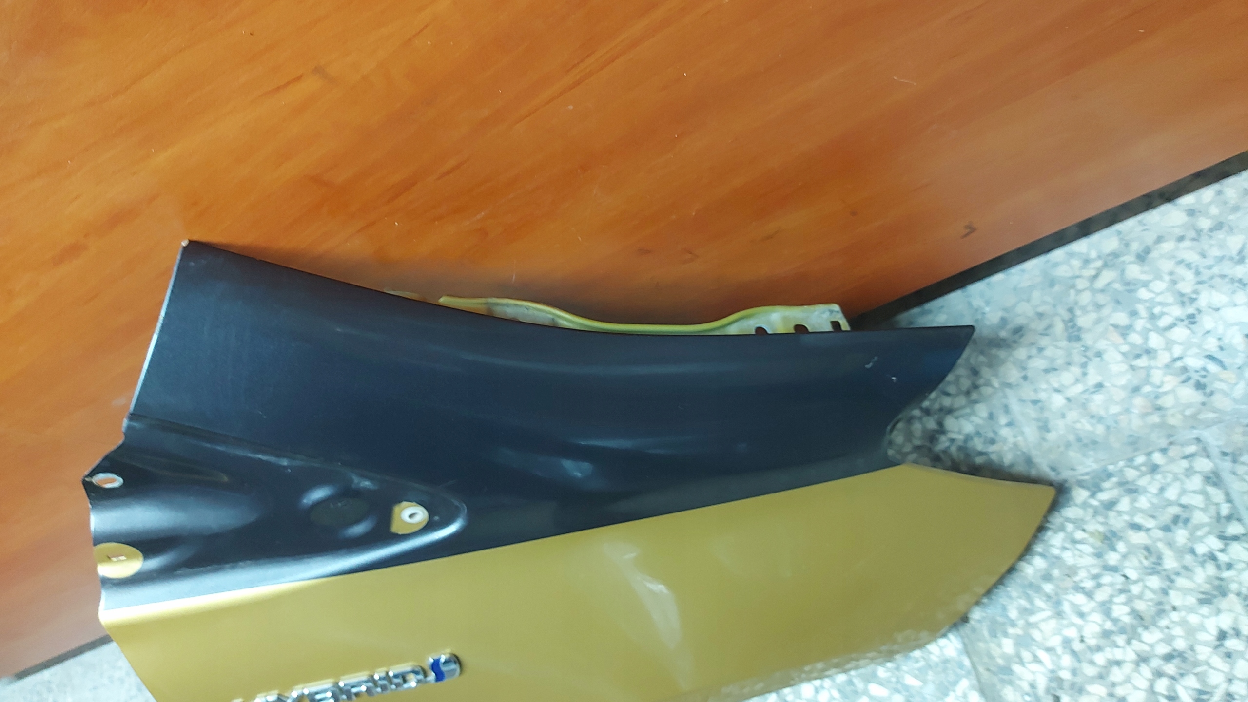 fender right front TOYOTA YARIS III 11
