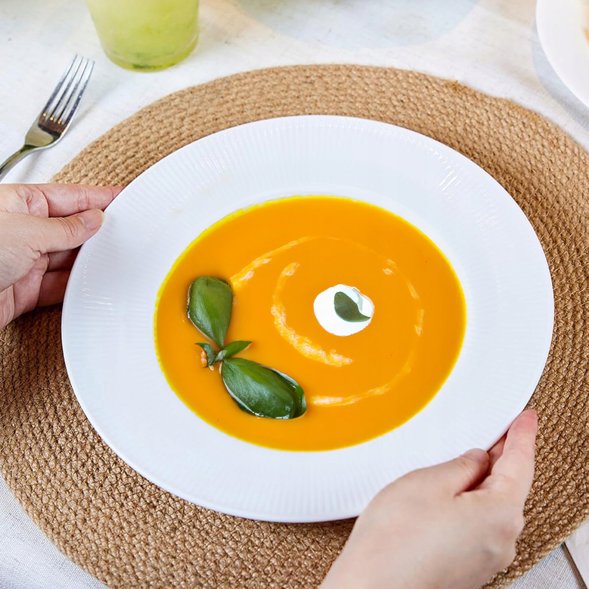 TALERZ GŁĘBOKI DO ZUPY 24 CM BIAŁY TŁOCZONY BRZEG OBIADOWY KARBOWANY OPAL