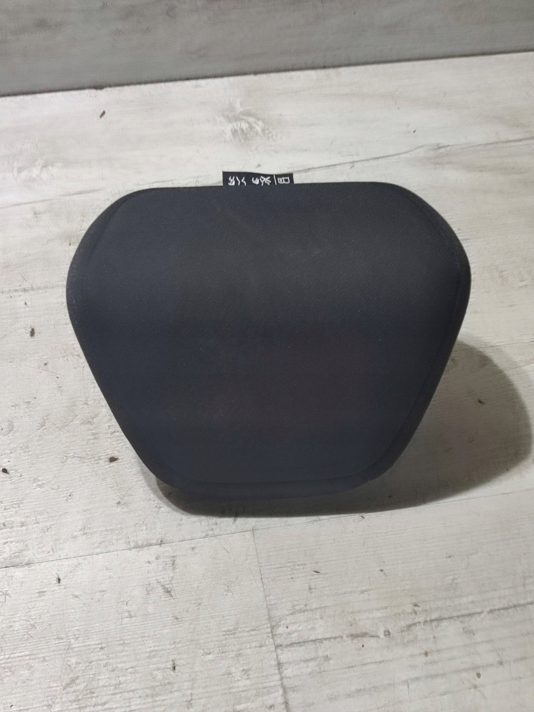 Opel Corsa F 2020 the centre rest