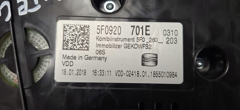 Kombiinstrument SEAT ATECA 5F0920701E