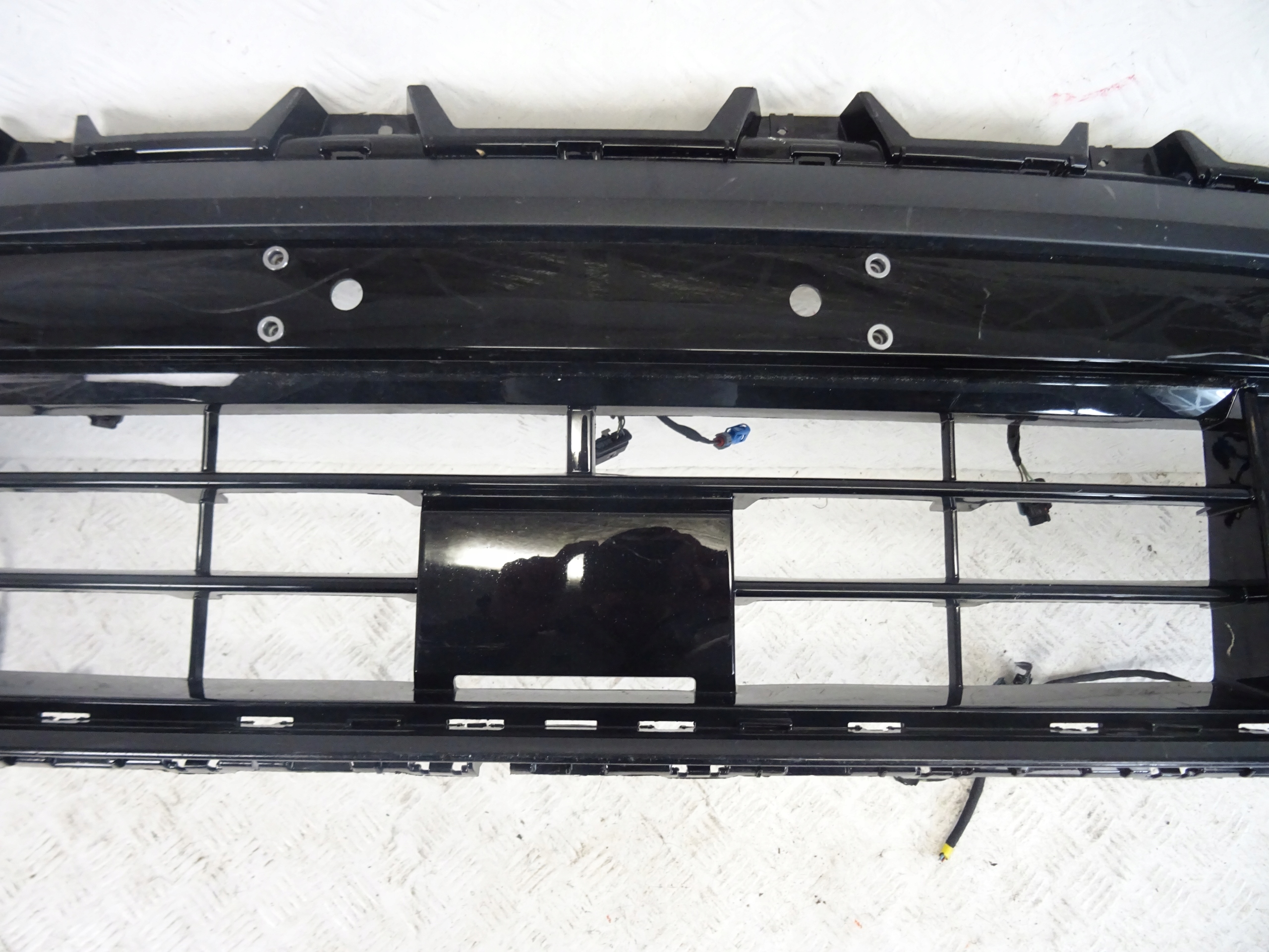 spoiler accessories of a bumper front front POLESTAR IV 574049