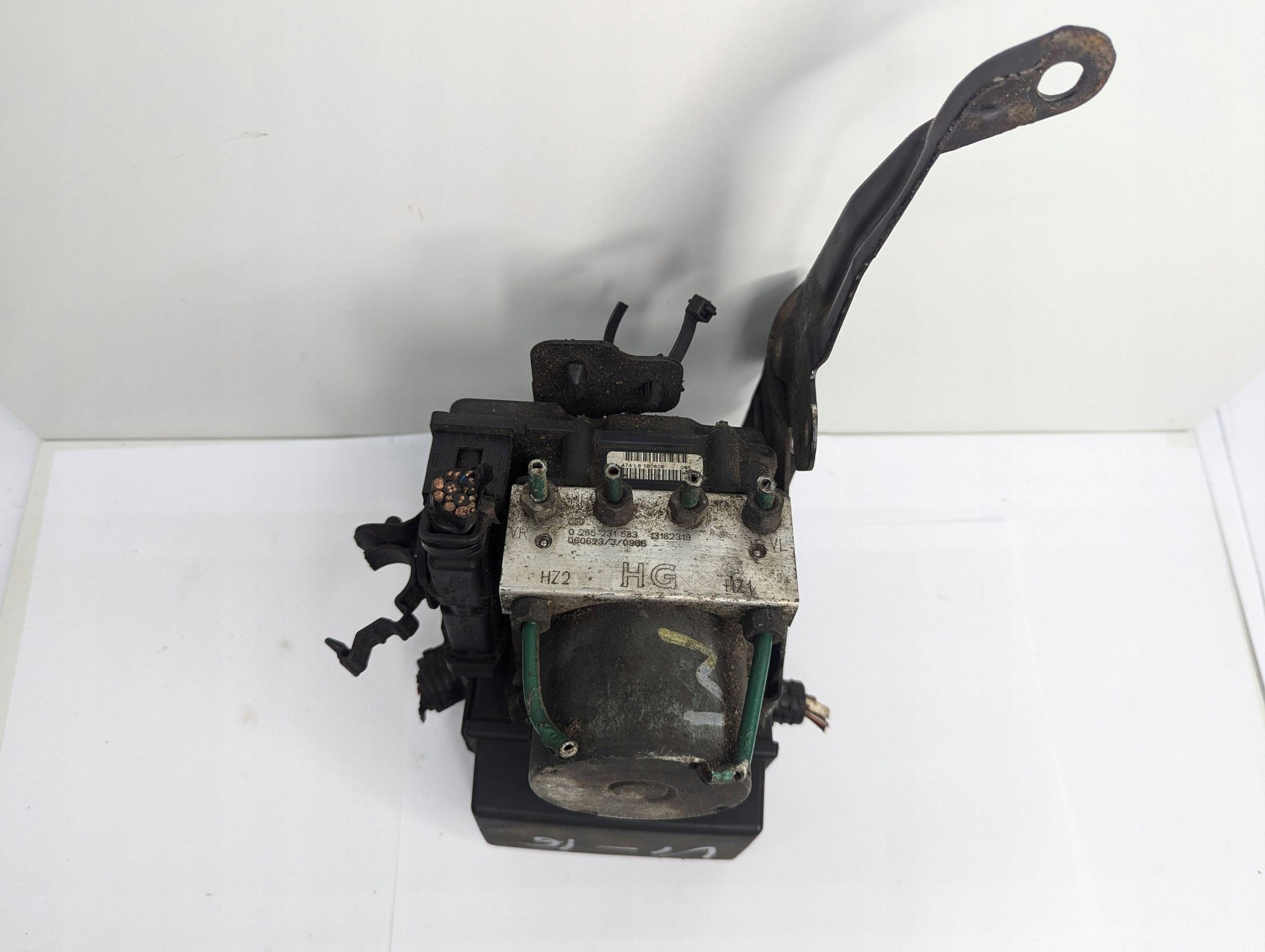 Servofreno ABS OPEL TIGRA - 13182319 0265231583