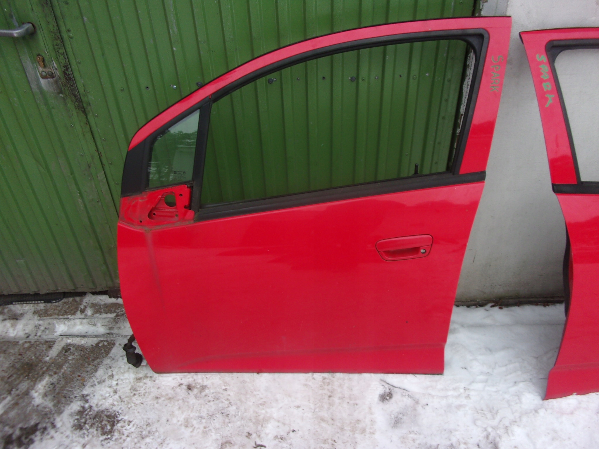 CHEVROLET SPARK M300 DRZWI LEWE PRZÓD KOMPLETNE