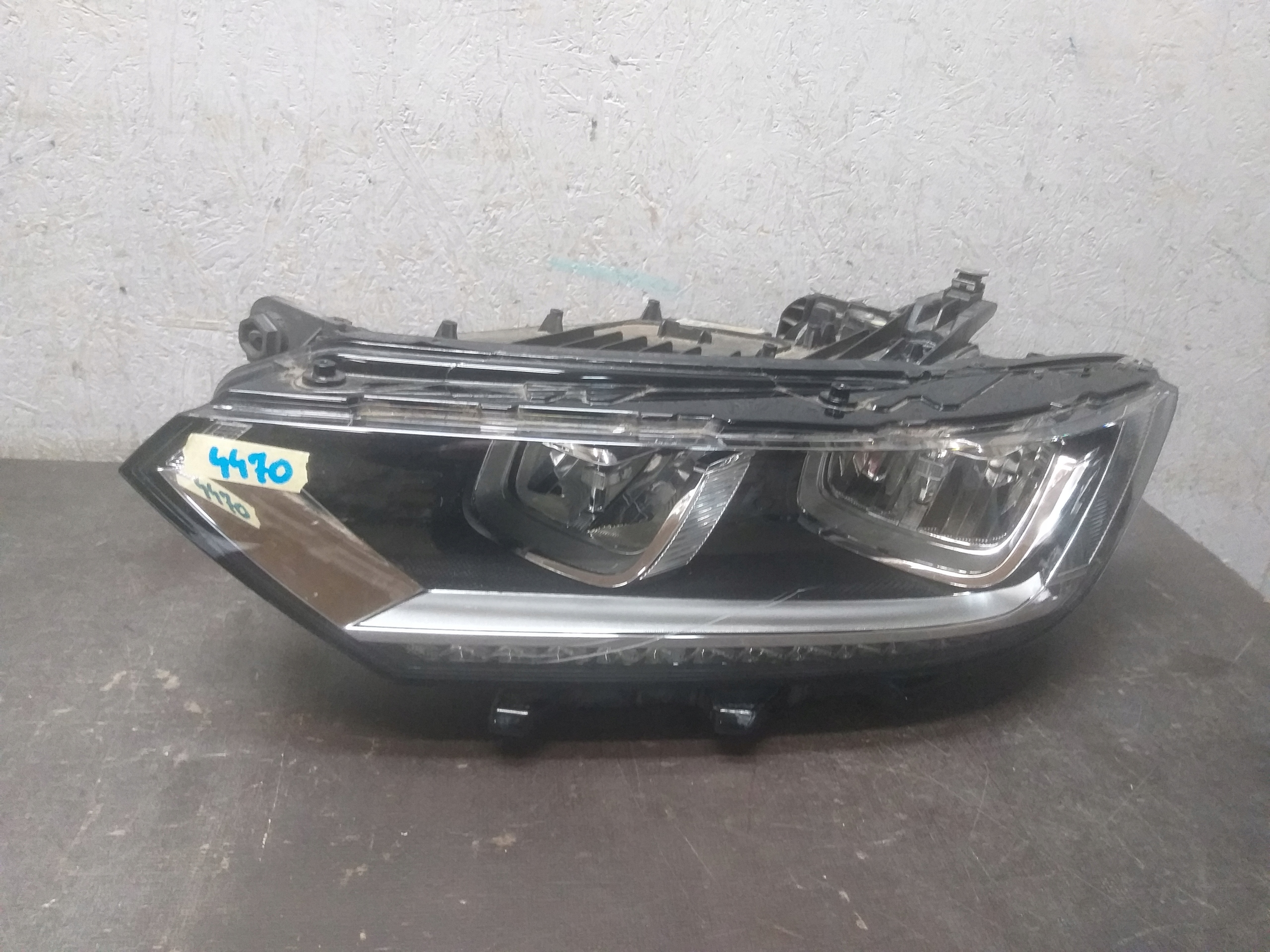 light front left VW PASSAT B8 FULL LED 3G1941035L