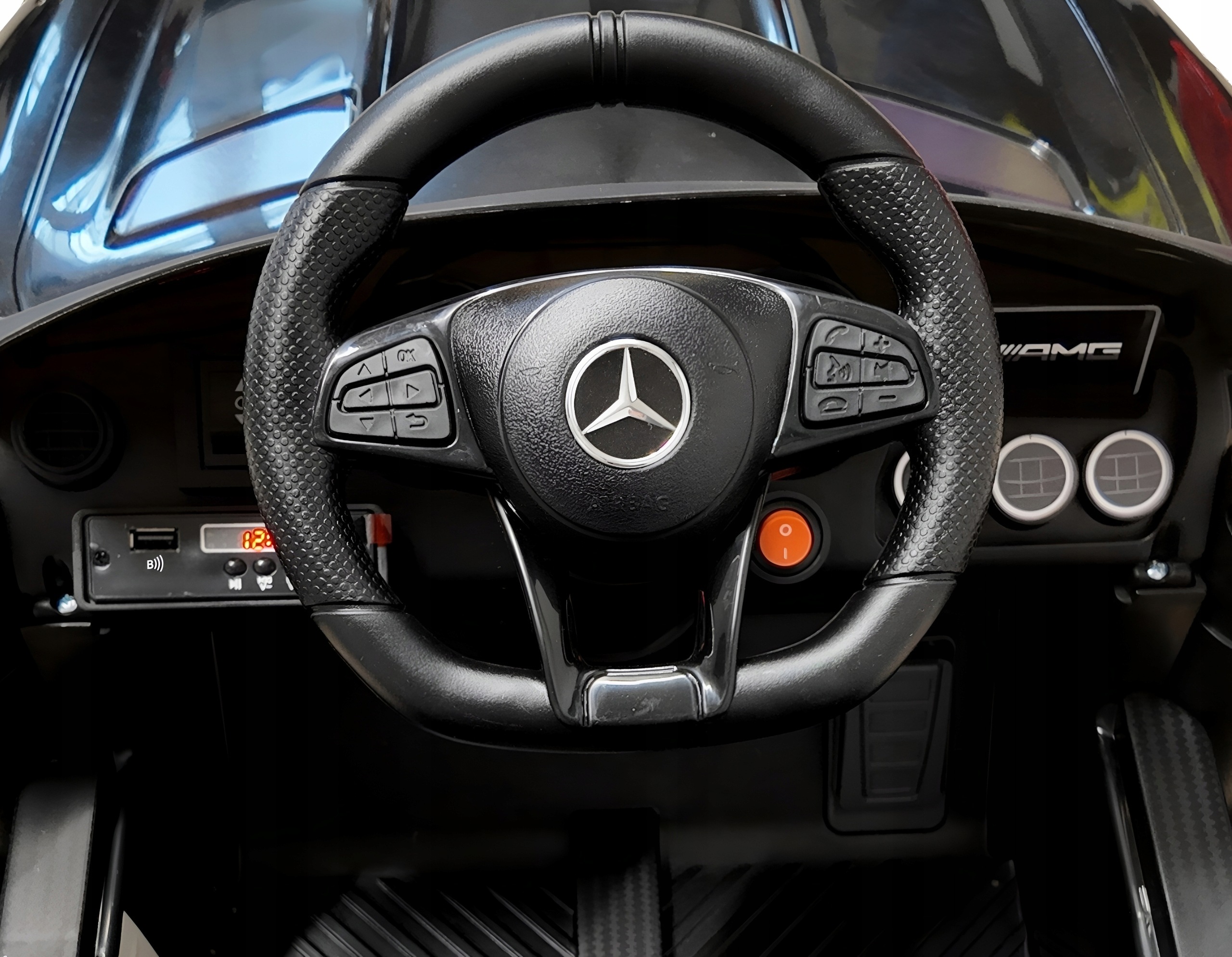 Auto Mercedes AMG GTR dla dzieci Pilot 2.4G skóra akumulator LED koła EVA