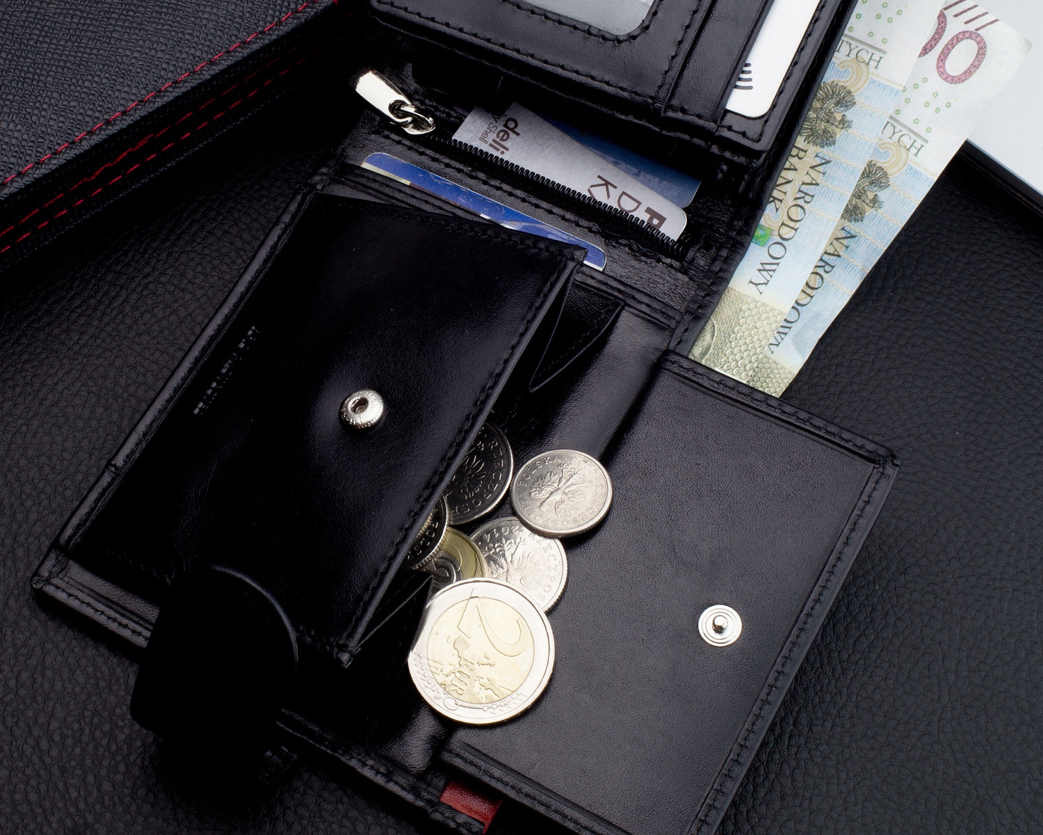 KOCHMANSKI portfel męski skórzany czarny PREMIUM poziomy z zapięciem rfid Model K-439L