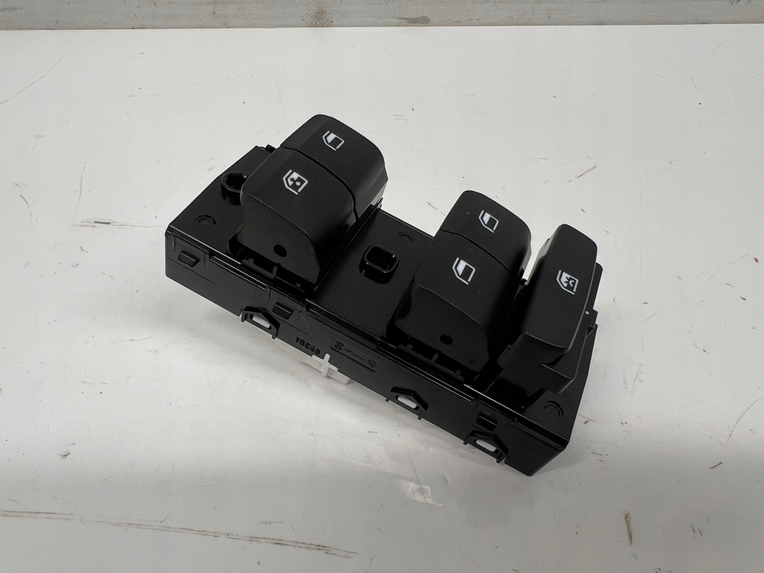 Hyundai Bayon window control switch 93571Q0210