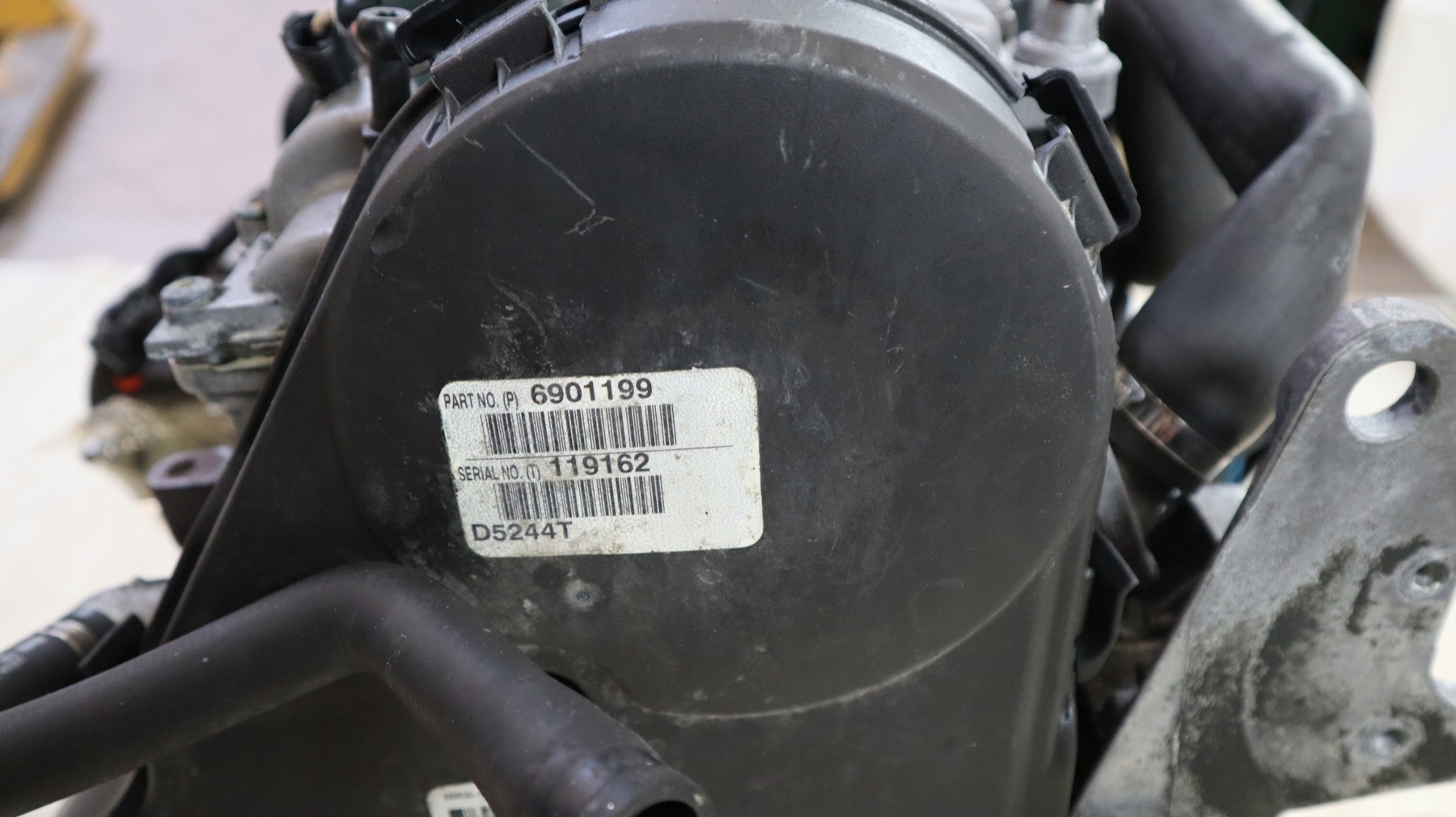 volvo XC70 2.4 D5 Двигатель D5244T