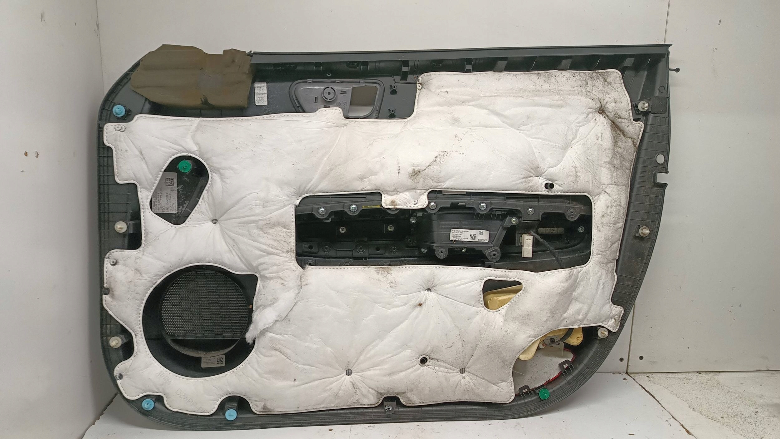 KIA OPTIMA IV side upholstery door left front 82301-D4900 2018R
