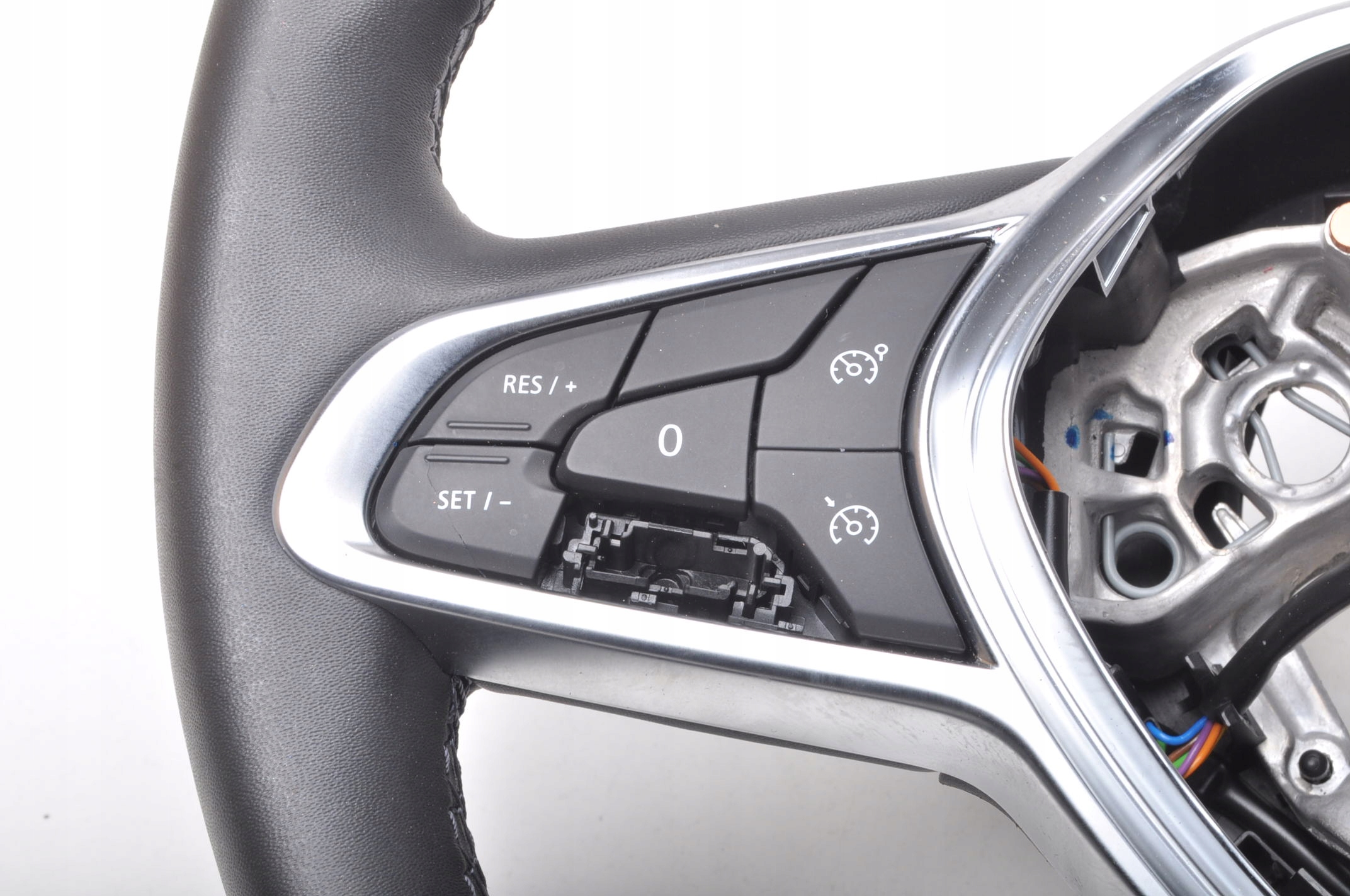 руль renault CAPTUR CLIO V 5