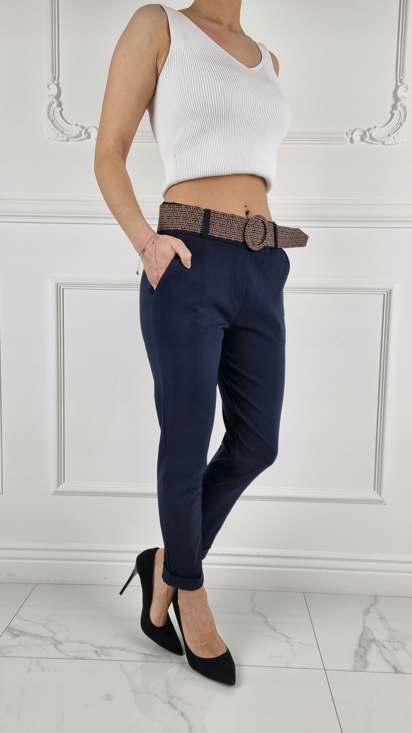 #ELASTYCZNE - SPODNIE - DAMSKIE - W GUMKĘ - PASEK# Stan (wysokość w pasie) wysoki