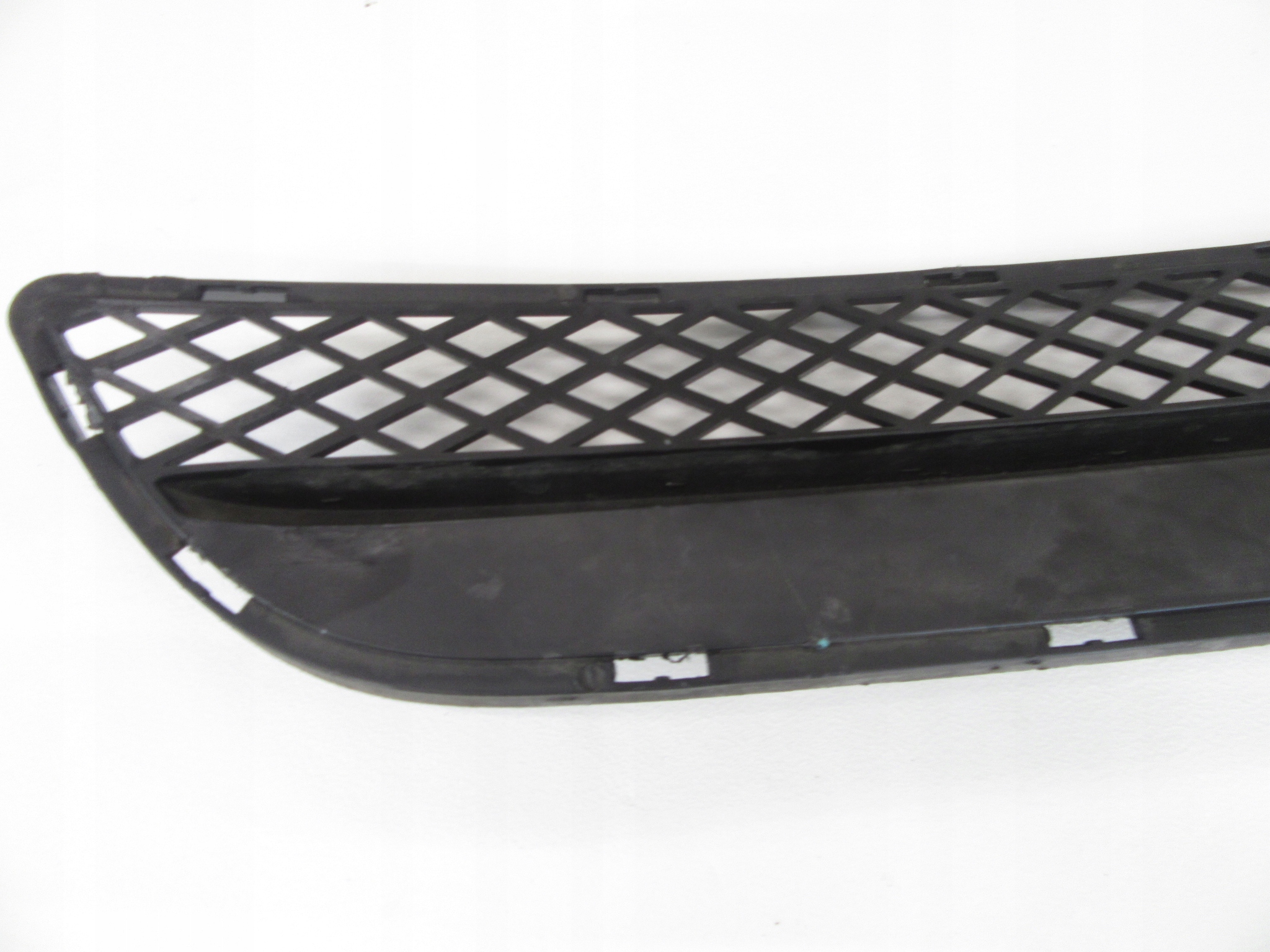 Lüftungsgitter Grill Blende Abdeckung der Stoßstange mitte BMW e90 e91 Sedan KOMBI