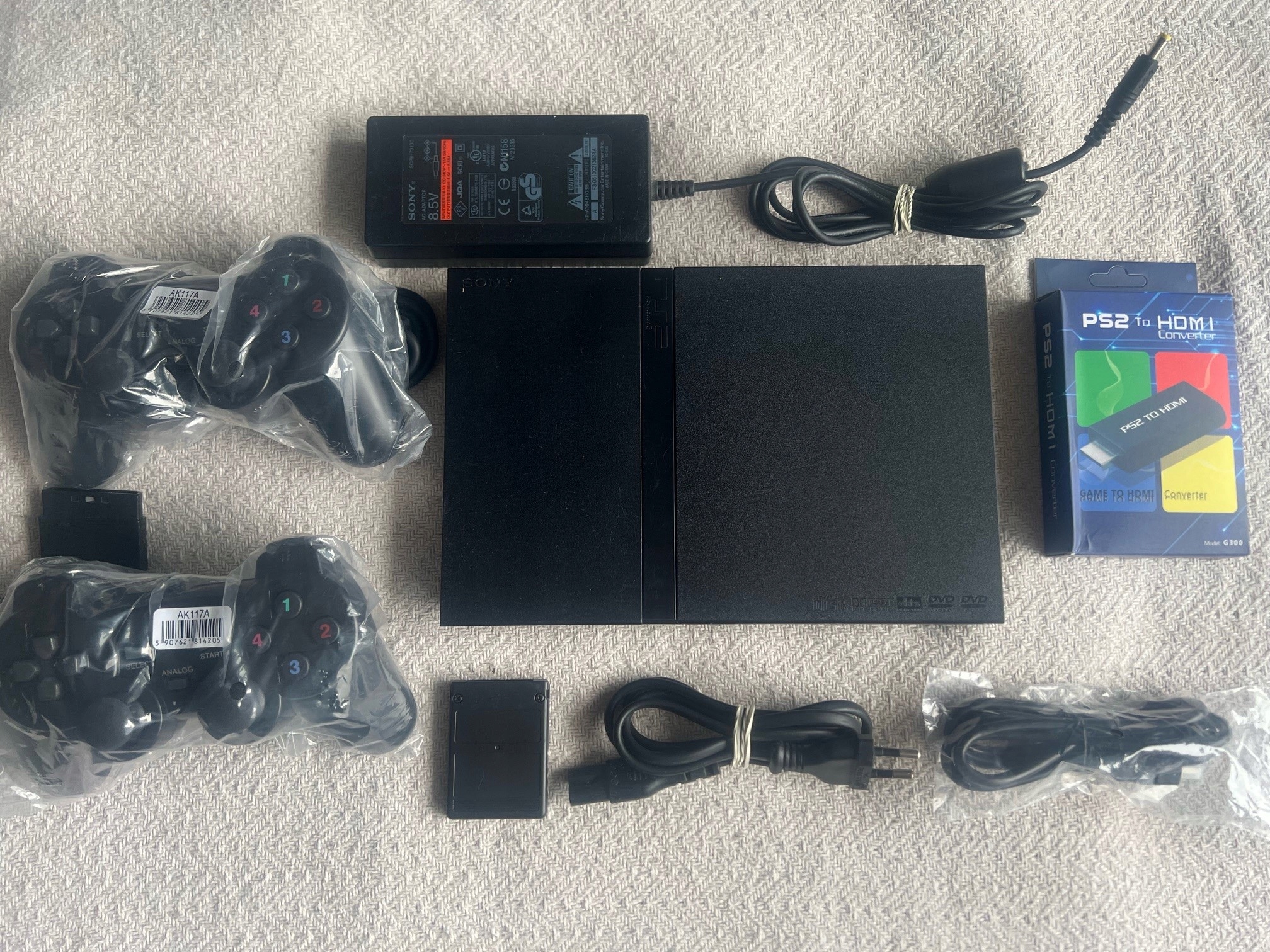 KONSOLA PLAYSTATION 2 PS2 2 PADY KARTA PAMIĘCI ADAPTER HDMI Kod producenta SCPH-75004