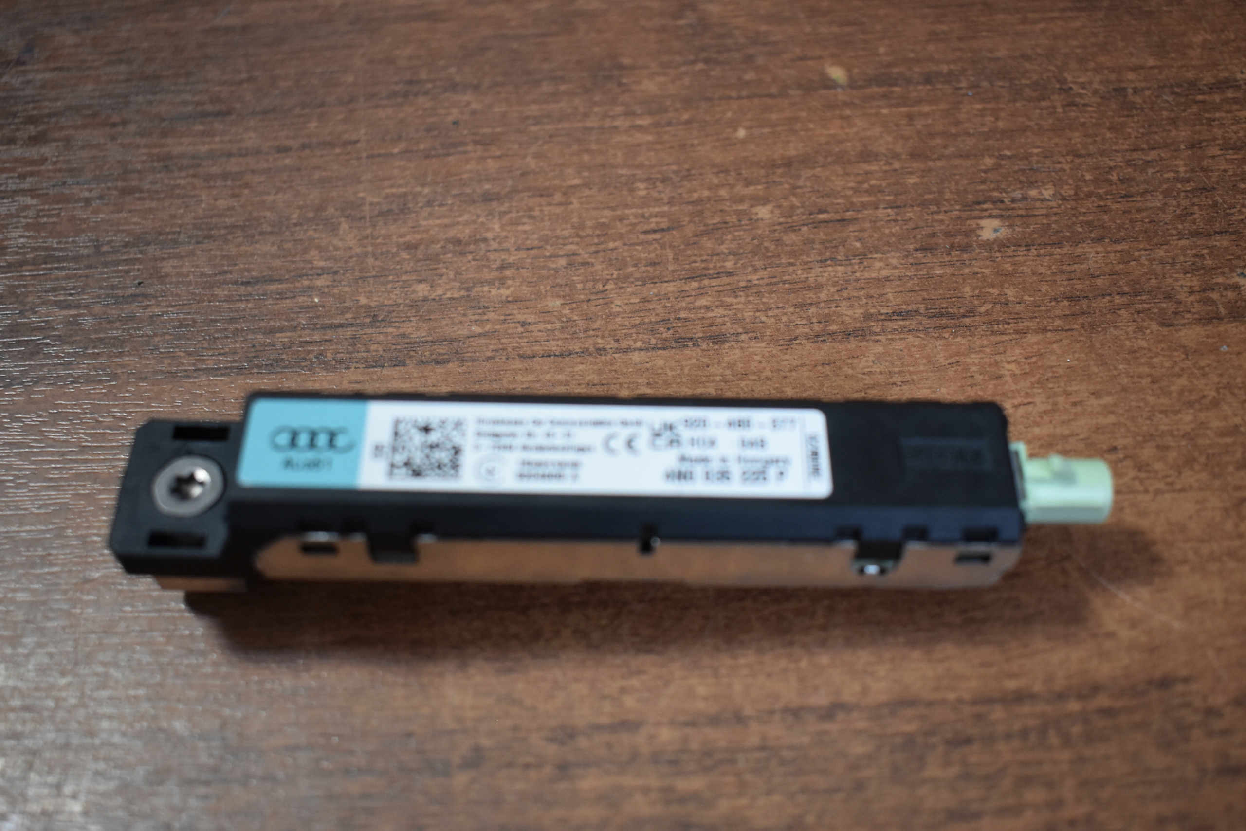 IDEALNY antenna amplifier AUDI A8 D5 1