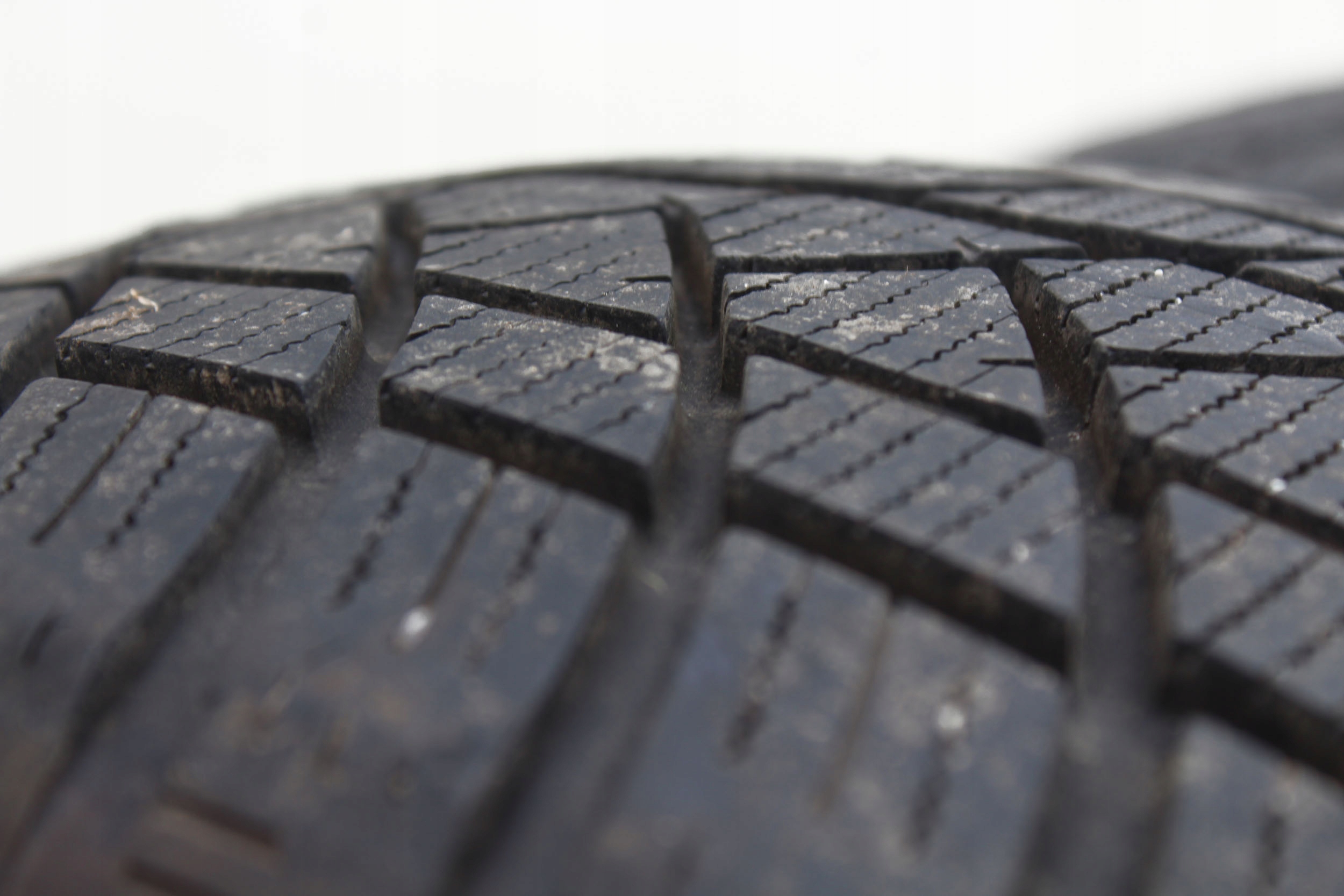 Opony zimowe WinterPro WinterContact 195/55 R16 Rok produkcji 2020