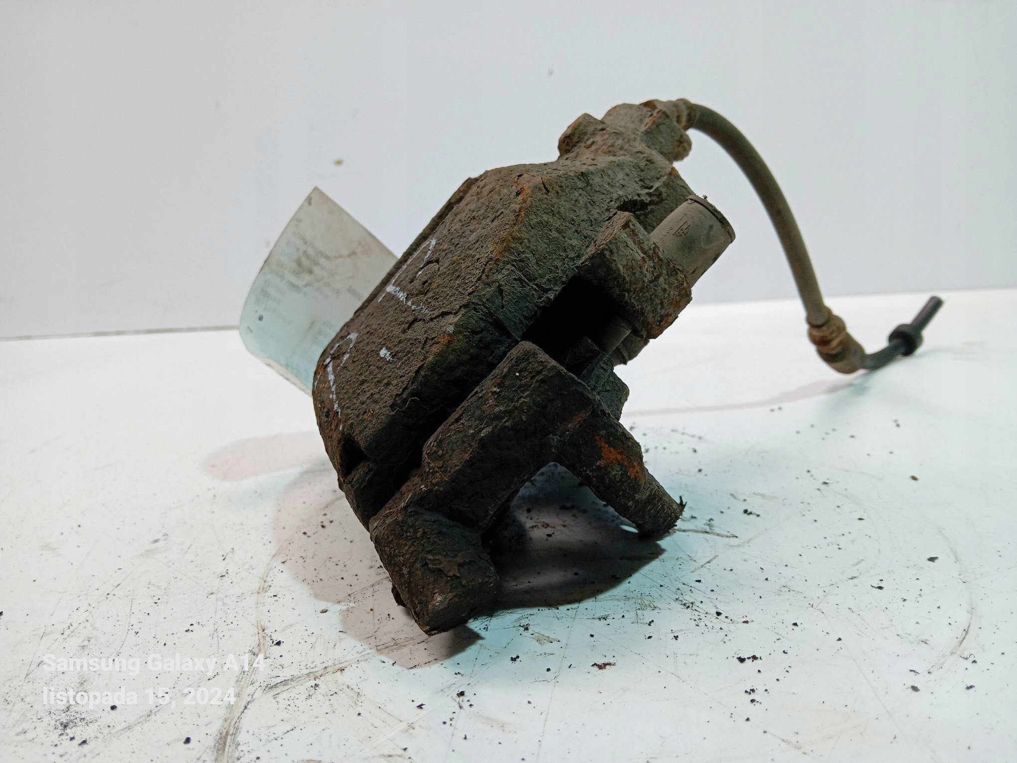 caliper brake front right 2.0 MAZDA 5 and CR