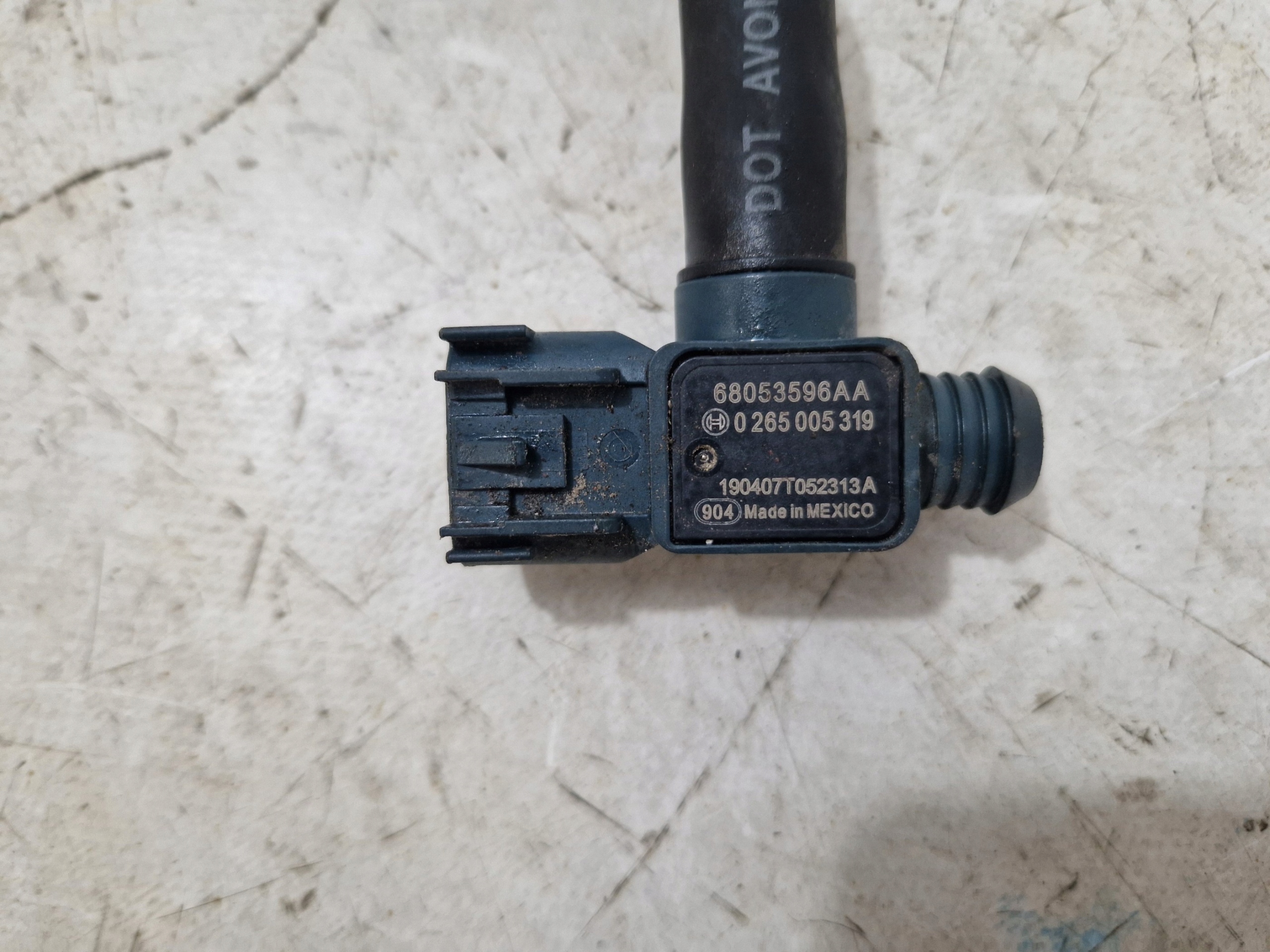 DODGE CHALLENGER 2015- wiring vacual sensor 04581553AF 68053596AA