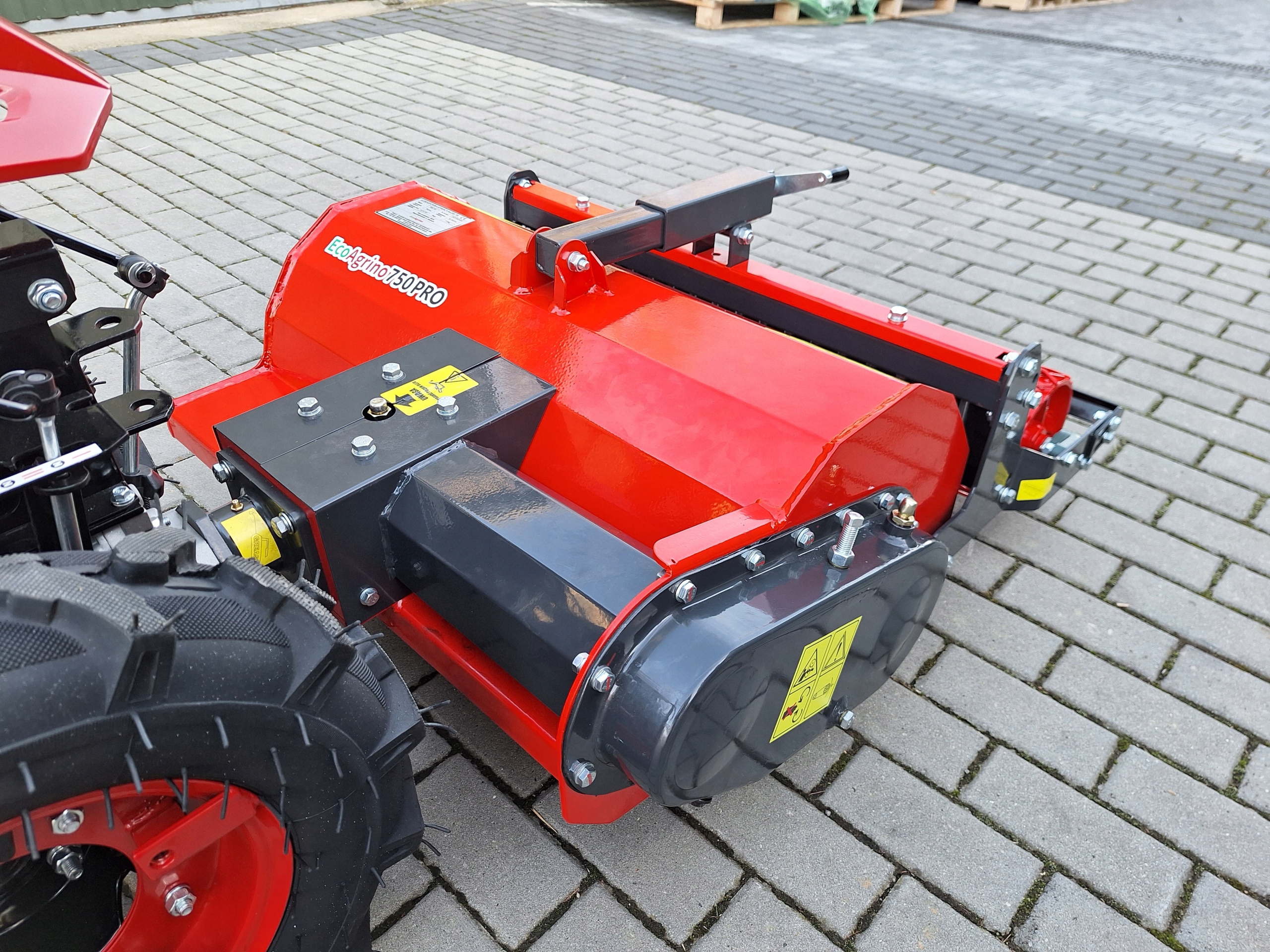 Glebogryzarka separacyjna SBS750 Pro do ciągnika traktorka TJ01 TJ02 MC370