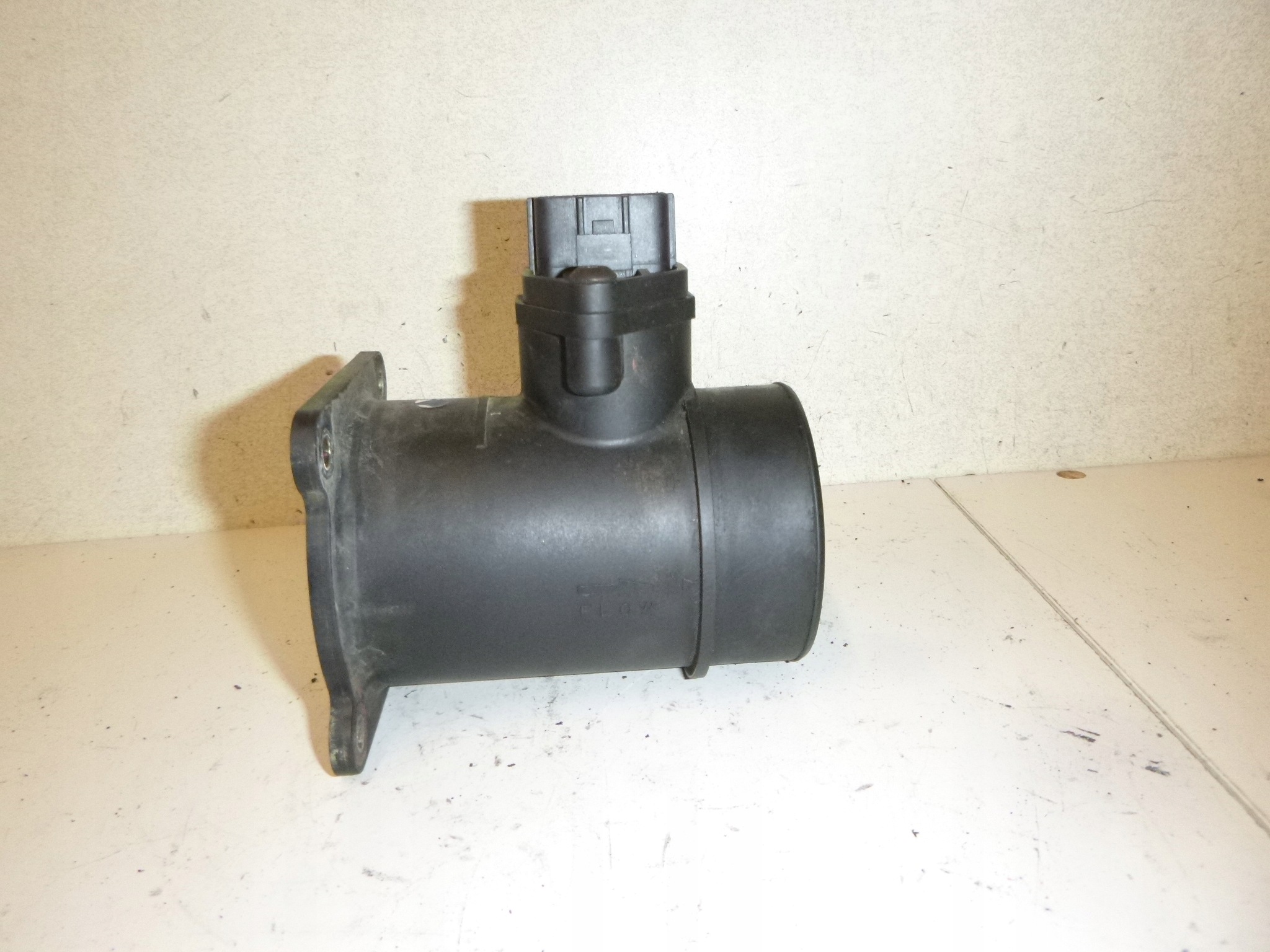 flow meter Nissan X-Trail T30 2.2 D 22680 5M301 2001-2007