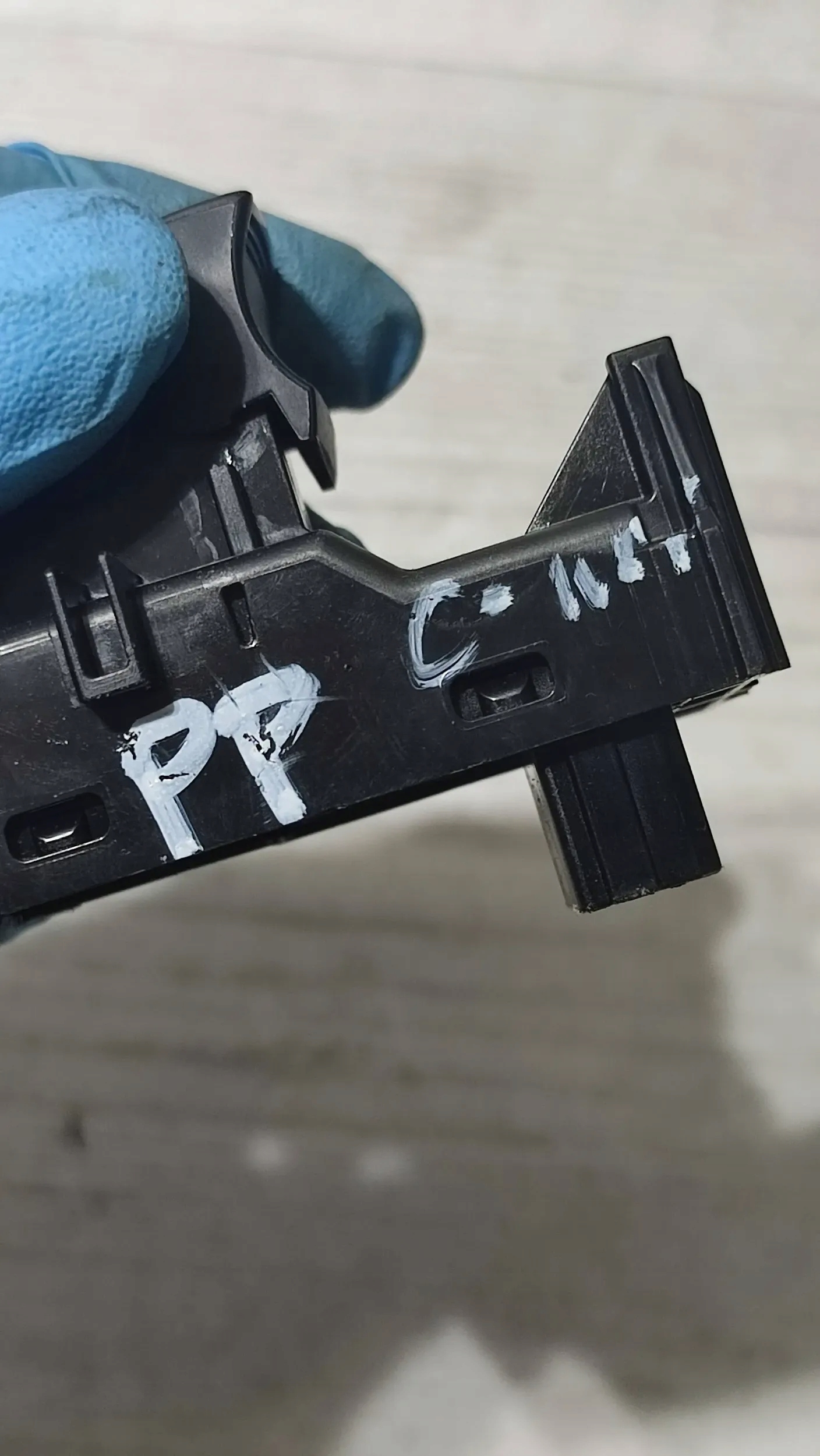 Toyota C-HR and 1.2 19r button window control switch windows