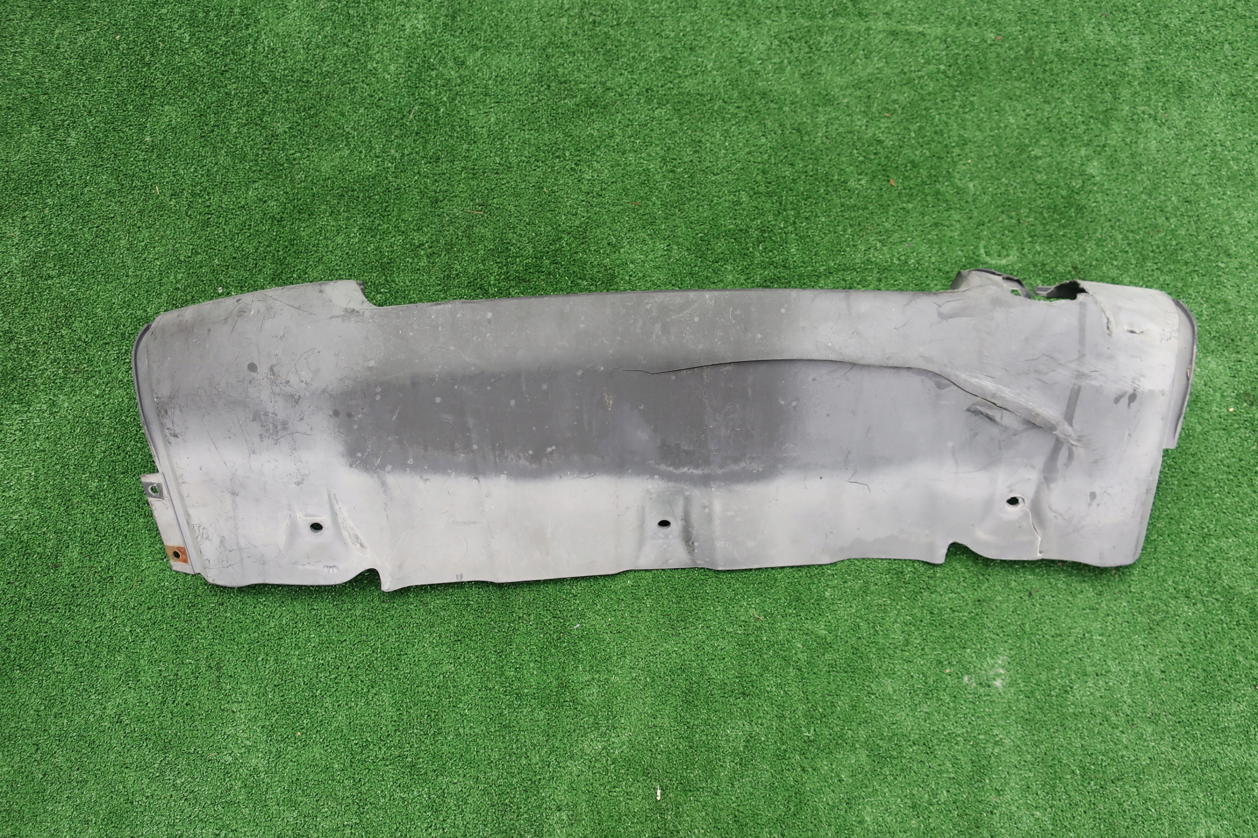 bumper DOL SUZUKI JIMNY 1998R > 2004R damaged