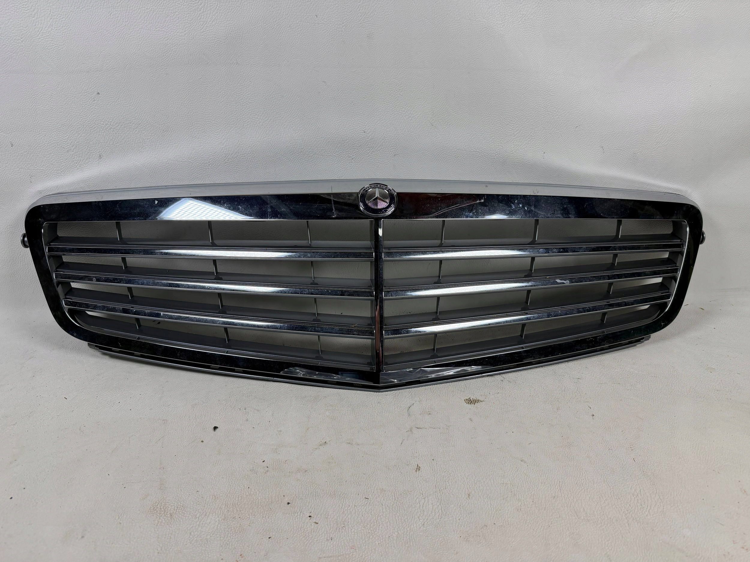 Mercedes C A204 W204 08- front prekladgrill front front