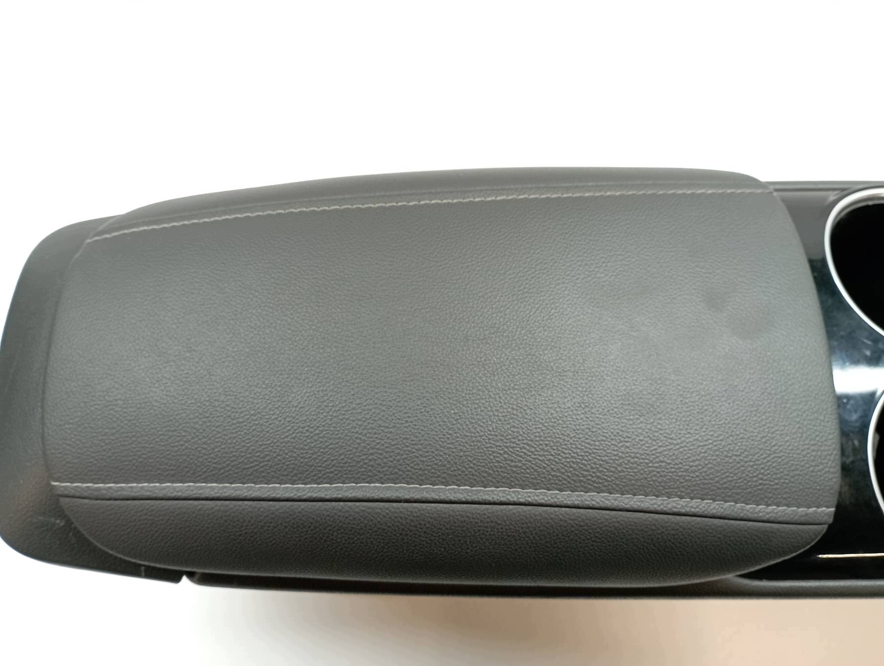 tunnel central armrest Ford Mondeo Mk5 (2014-)