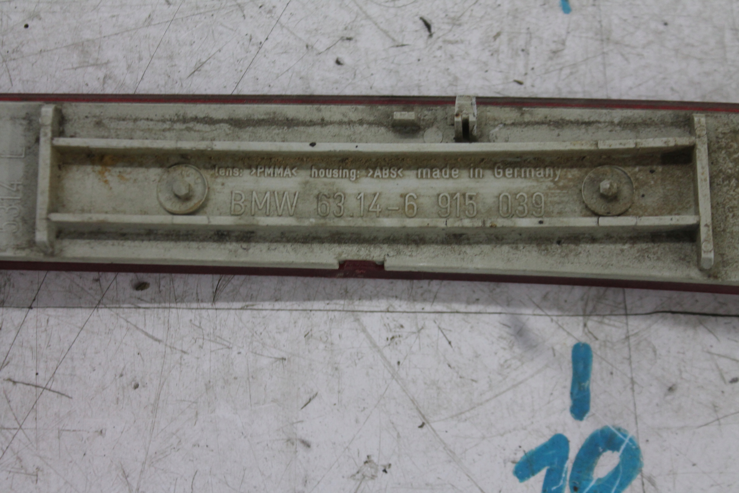 ODBLASK left rear part 6915039 BMW SERIA 5 E60 03- EU