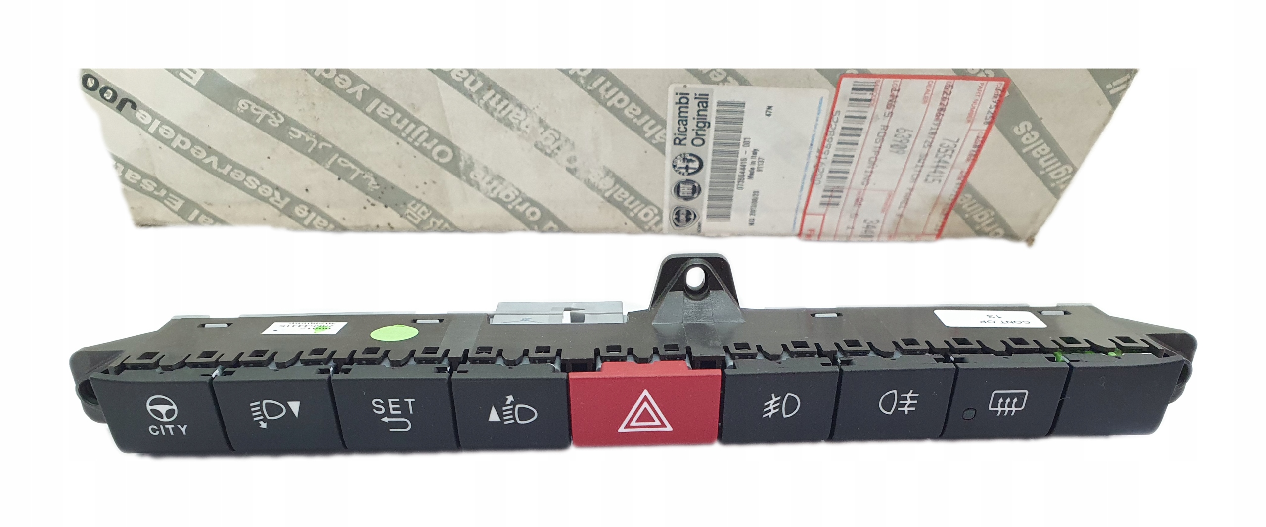 735544415 - ПЕРЕКЛЮЧАТЕЛЬ ПАНЕЛИ АВАРИЙНОГО ОСВЕЩЕНИЯ FIAT PANDA 12-