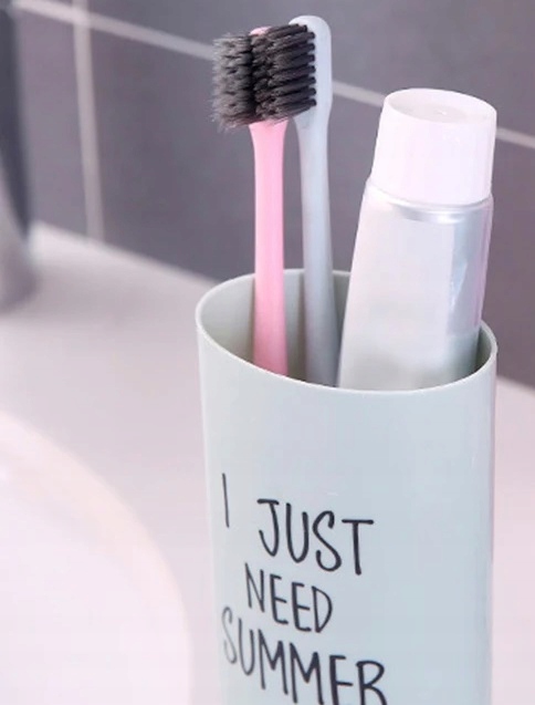 POJEMNIK ORGANIZER NA PASTĘ I SZCZOTECZKĘ DO ZĘBÓW ETUI MIŚ TURYSTYCZNE Kod producenta ETUI NA PASTĘ SZCZOTECZKĘ TURYSTYCZNE