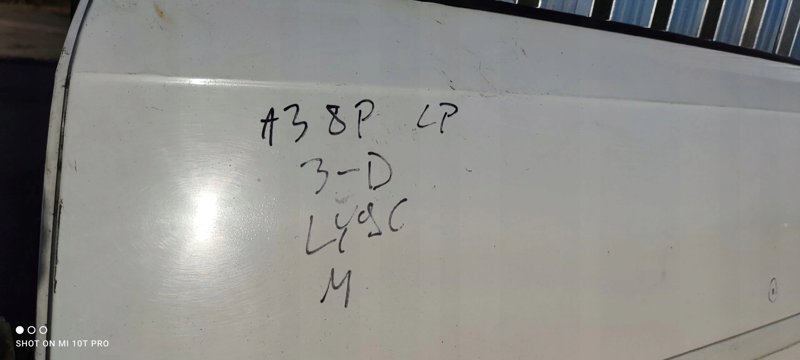 door left front AUDI A3 8P LIFT LY9C 3-door