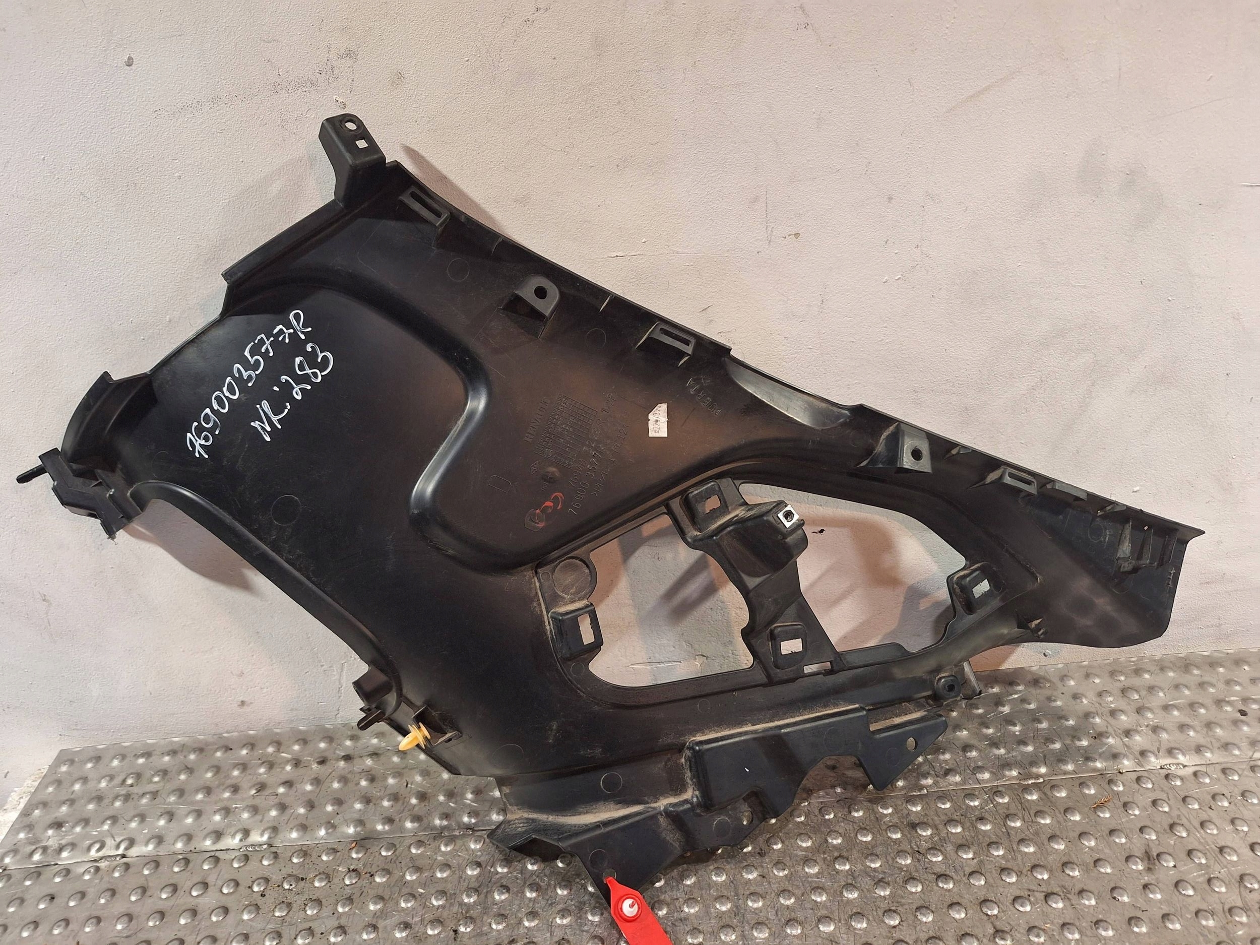 upholstery left side 769003577R RENAULT TWIZY