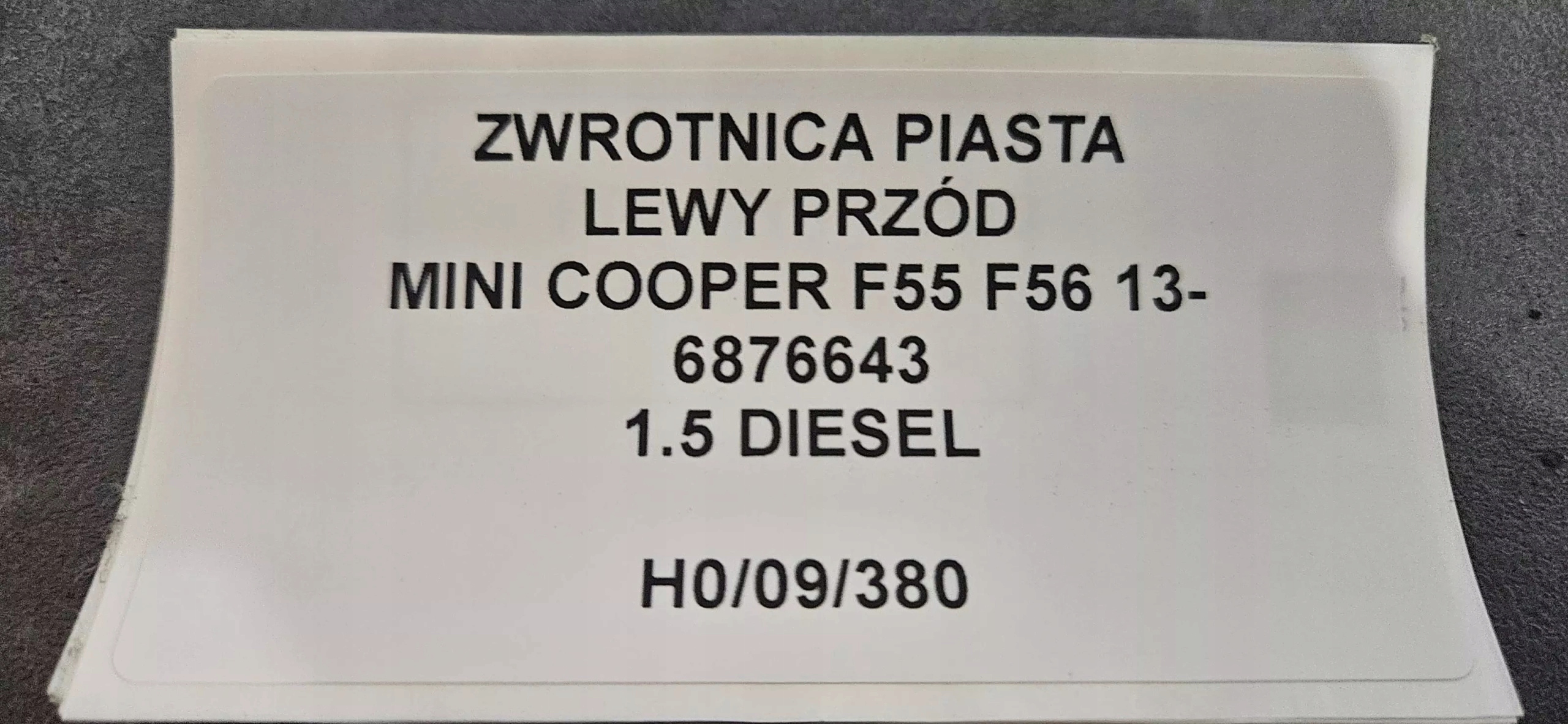 otoč čepu levý předek MINI COOPER F55 2013