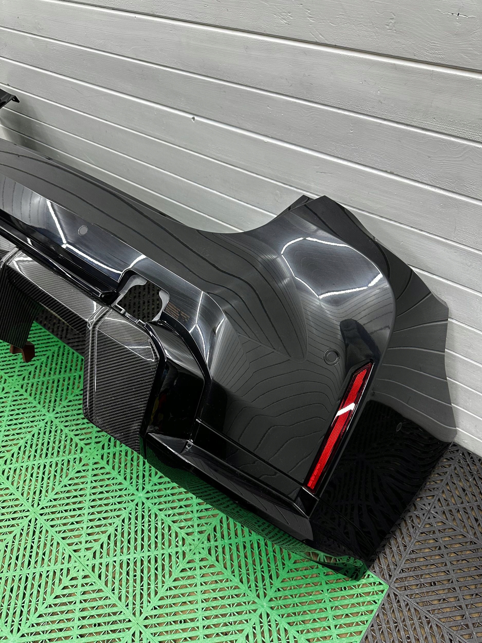 bumper rear rear part BMW M4 G82 G83 complete BLACK SAPHIRE 475 CARBON!!!!