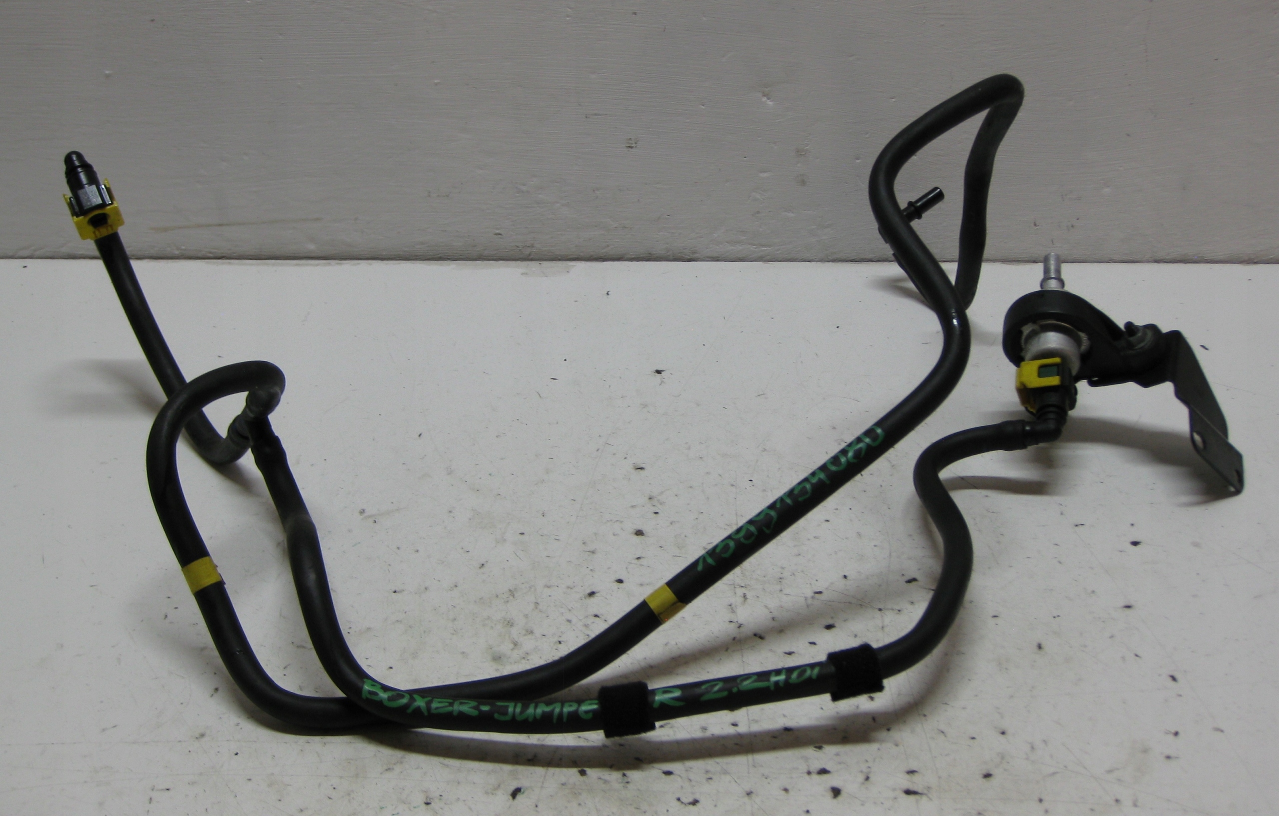 BOXER JUMPER DUCATO 2019R fuel line 01379074080