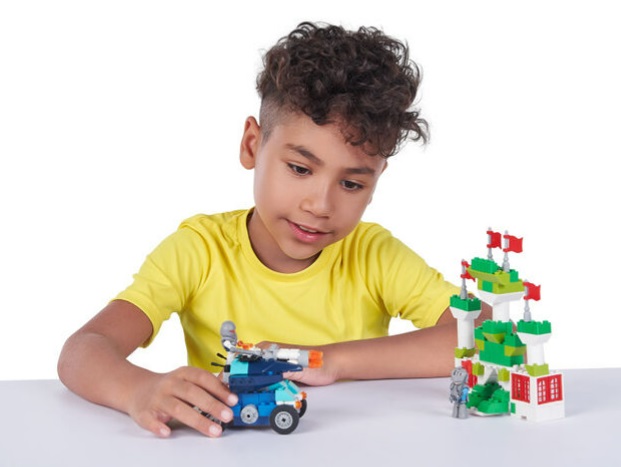 ZURU MAX KLOCKI KONSTRUKCYJNE 3 FIGURKI 312 el. Wiek dziecka 8 lat +