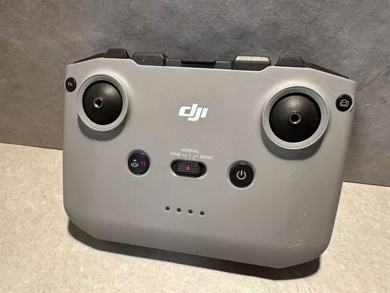 KONTROLER DJI RC231