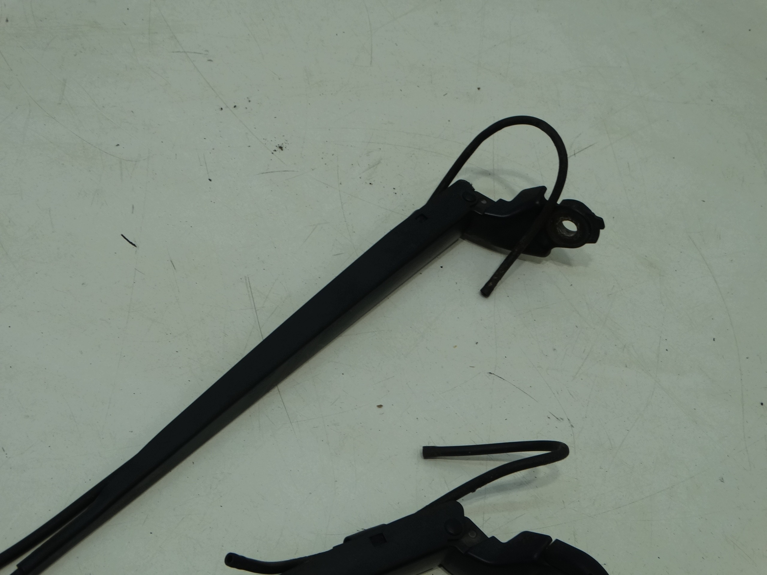 wiper arms front CITROEN C4 CACTUS 2016R.