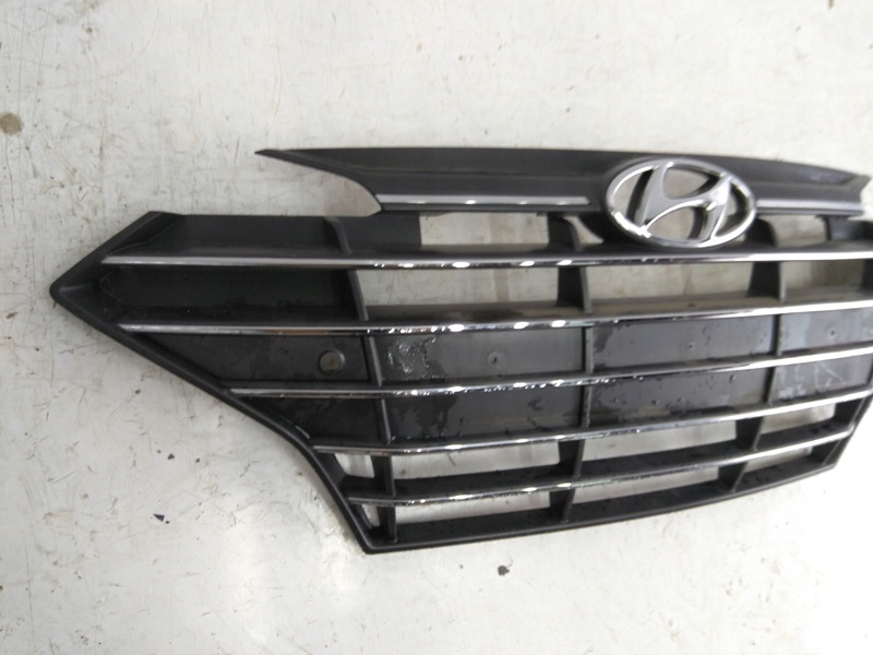 Hyundai Elantra EL Kühlergrill FRONTGRILL Kühlergitter 86352F2BA0 - Thumbnail 3