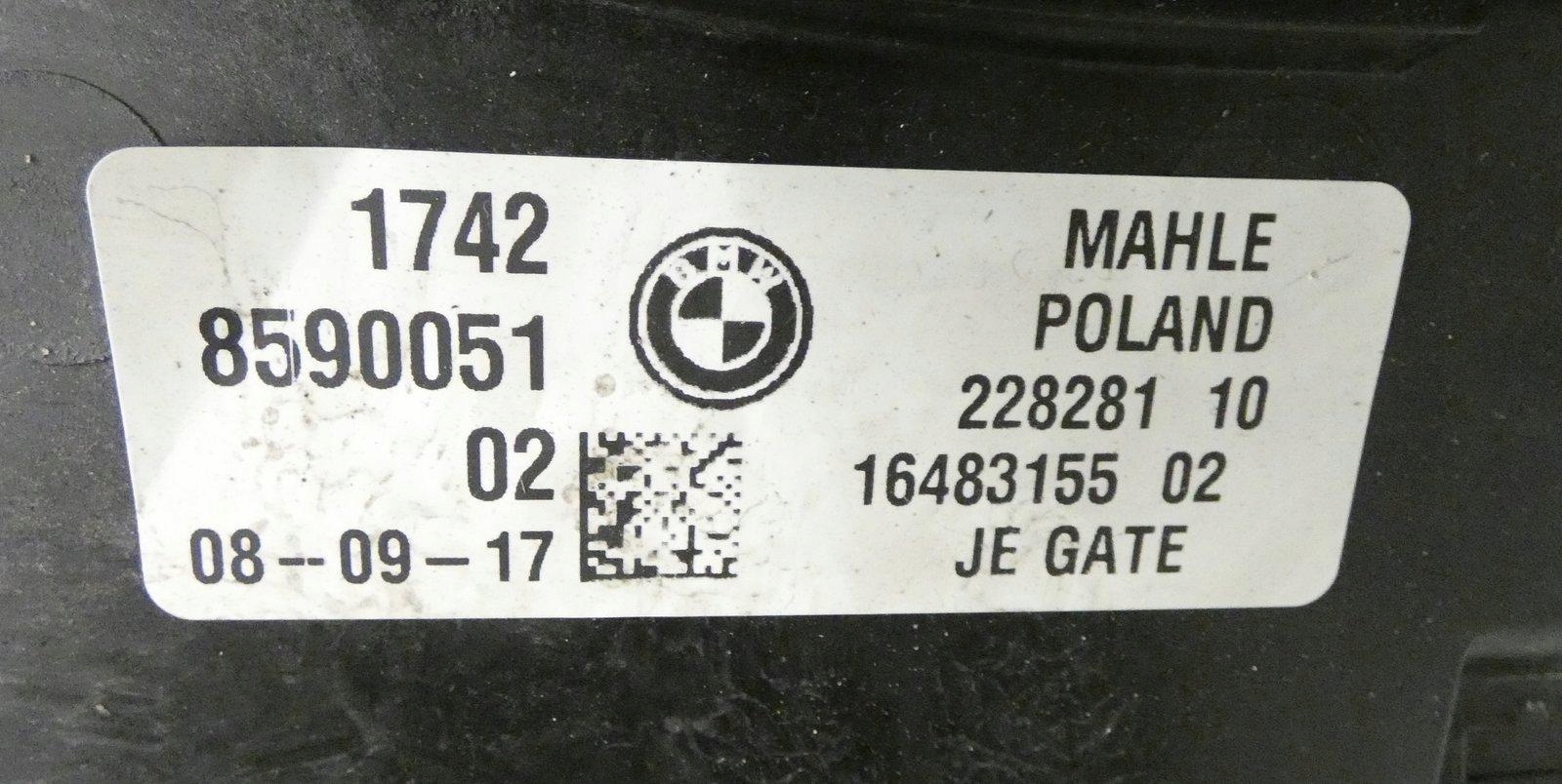 BMW 7 5 G11 G30 G31 8590051 ventilátor chladiče obal