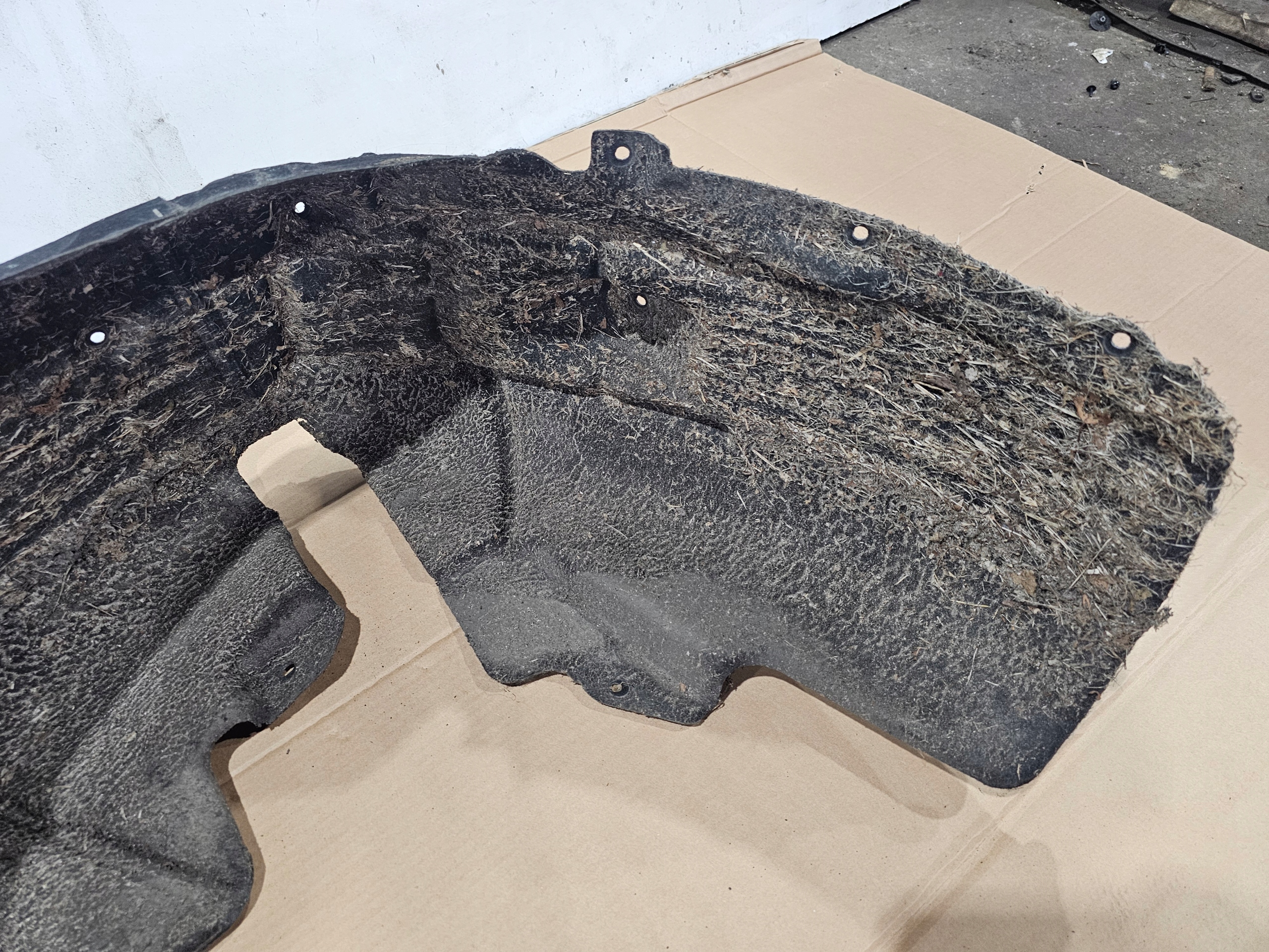 mudguard left rear part AUDI A3 8V CABRIO 8V7810171