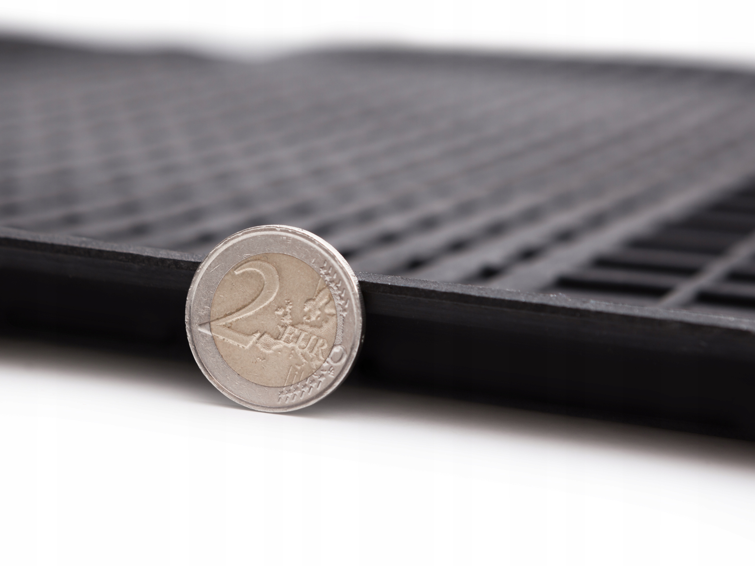 Dywaniki gumowe do BMW X3 E83 TUNEL EAN (GTIN) 5905600502877