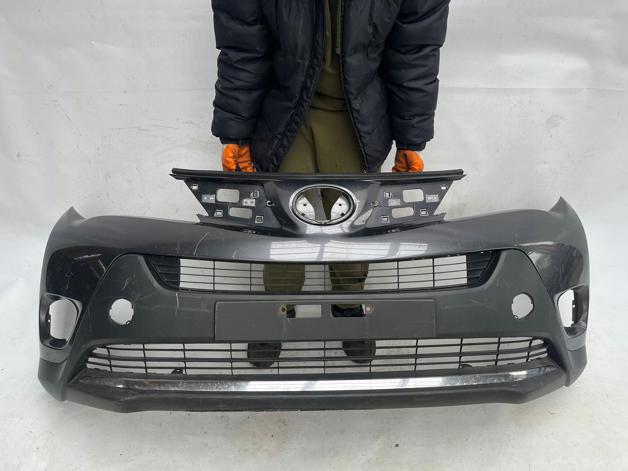 TOYOTA RAV4 IV 4 13-15 bumper front front 52119-42A00 without DZIUR
