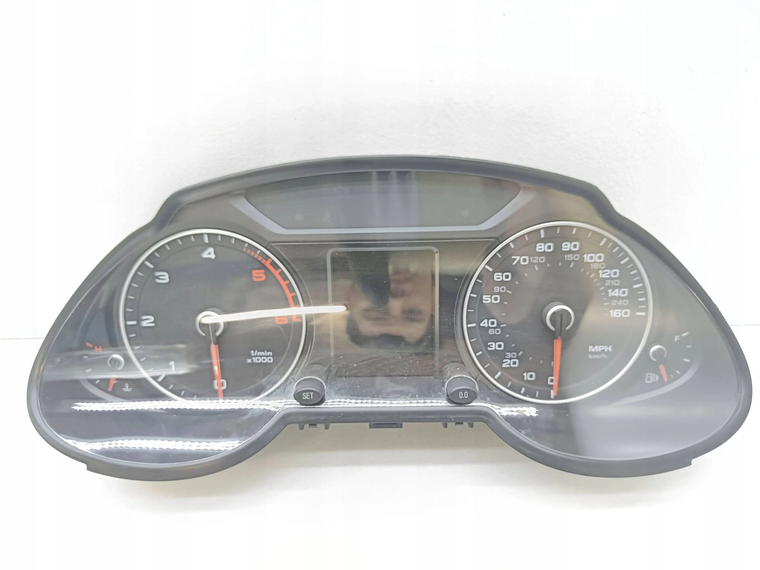 DW Audi Q5 8R РЕСТАЙЛИНГ спидометр 8R0920982A
