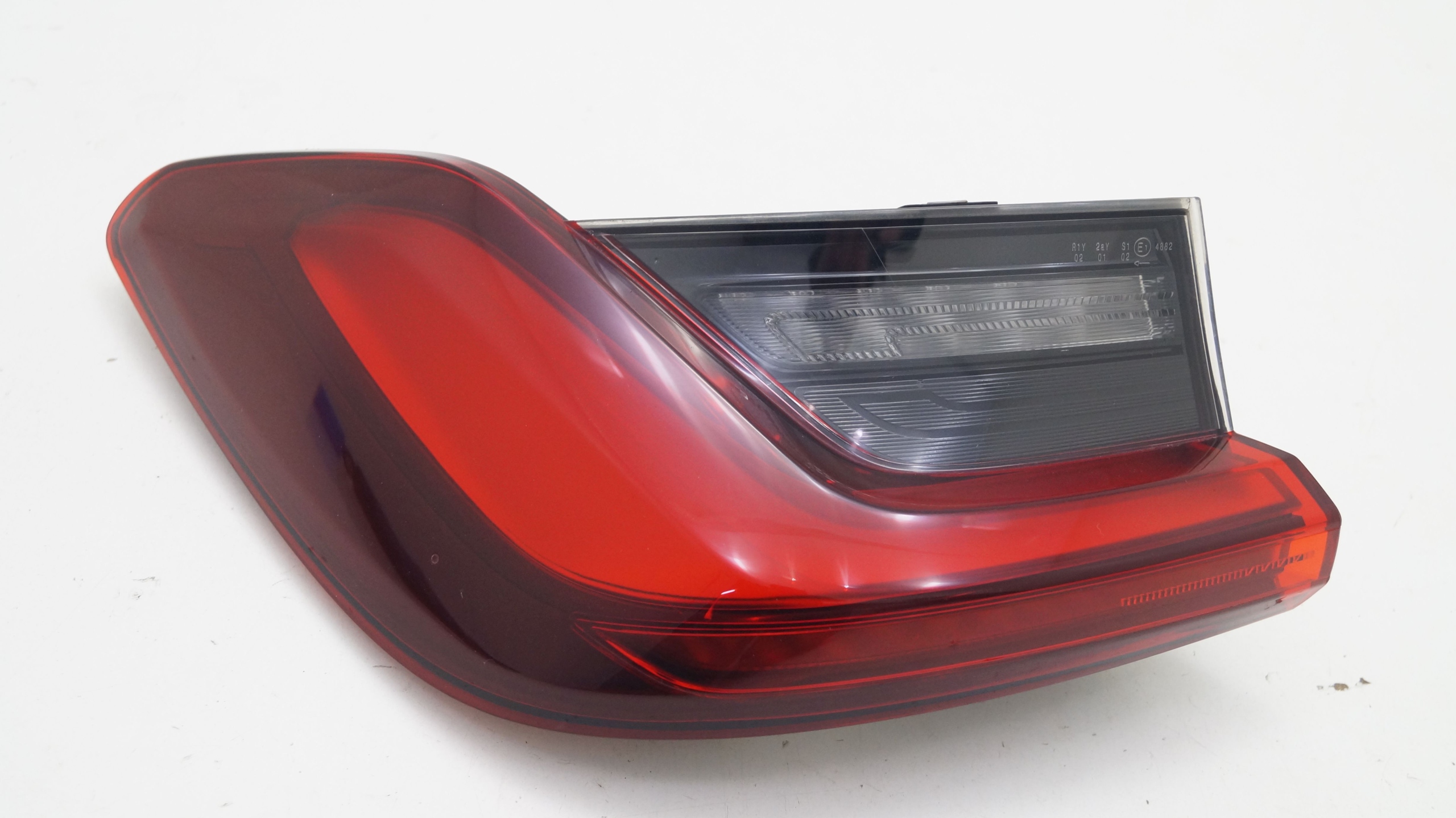 BMW 3 универсал G21 18- фонарь задний левый