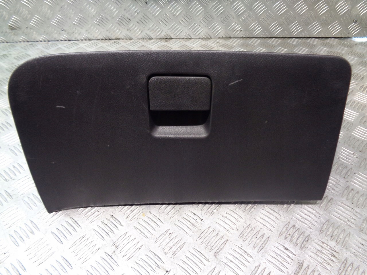 бардачок Chevrolet Aveo T250 1.2